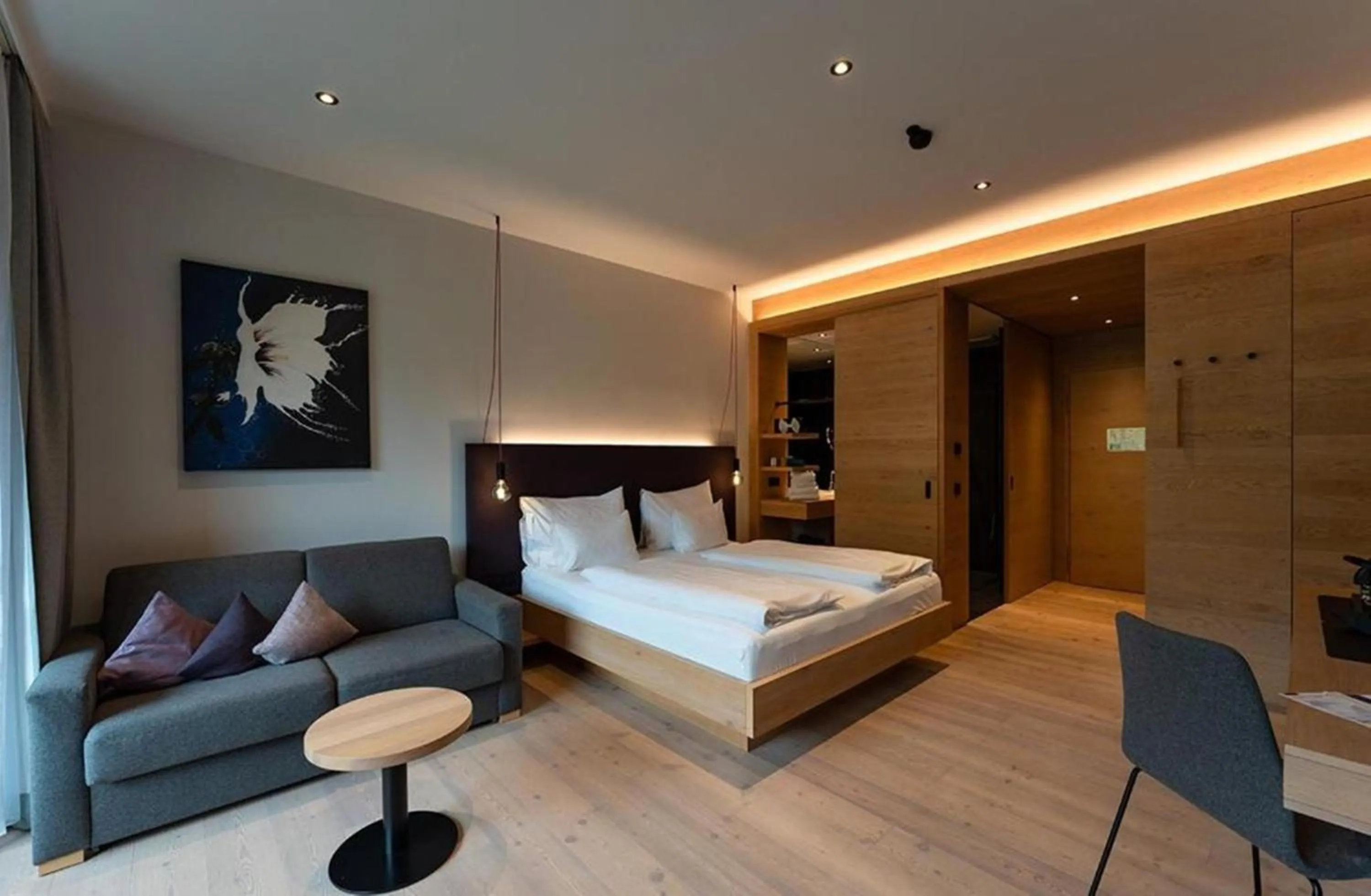 Photo of the whole room, Bed in Wellness und Brunch Hotel MorgenZeit beheizter Naturteich Genuss Frühstück bis 13 Uhr Hochkönig Sommercard