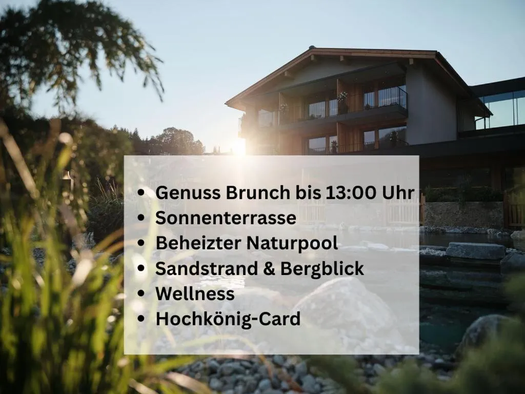 Property building in Wellness und Brunch Hotel MorgenZeit beheizter Naturteich Genuss Frühstück bis 13 Uhr Hochkönig Sommercard