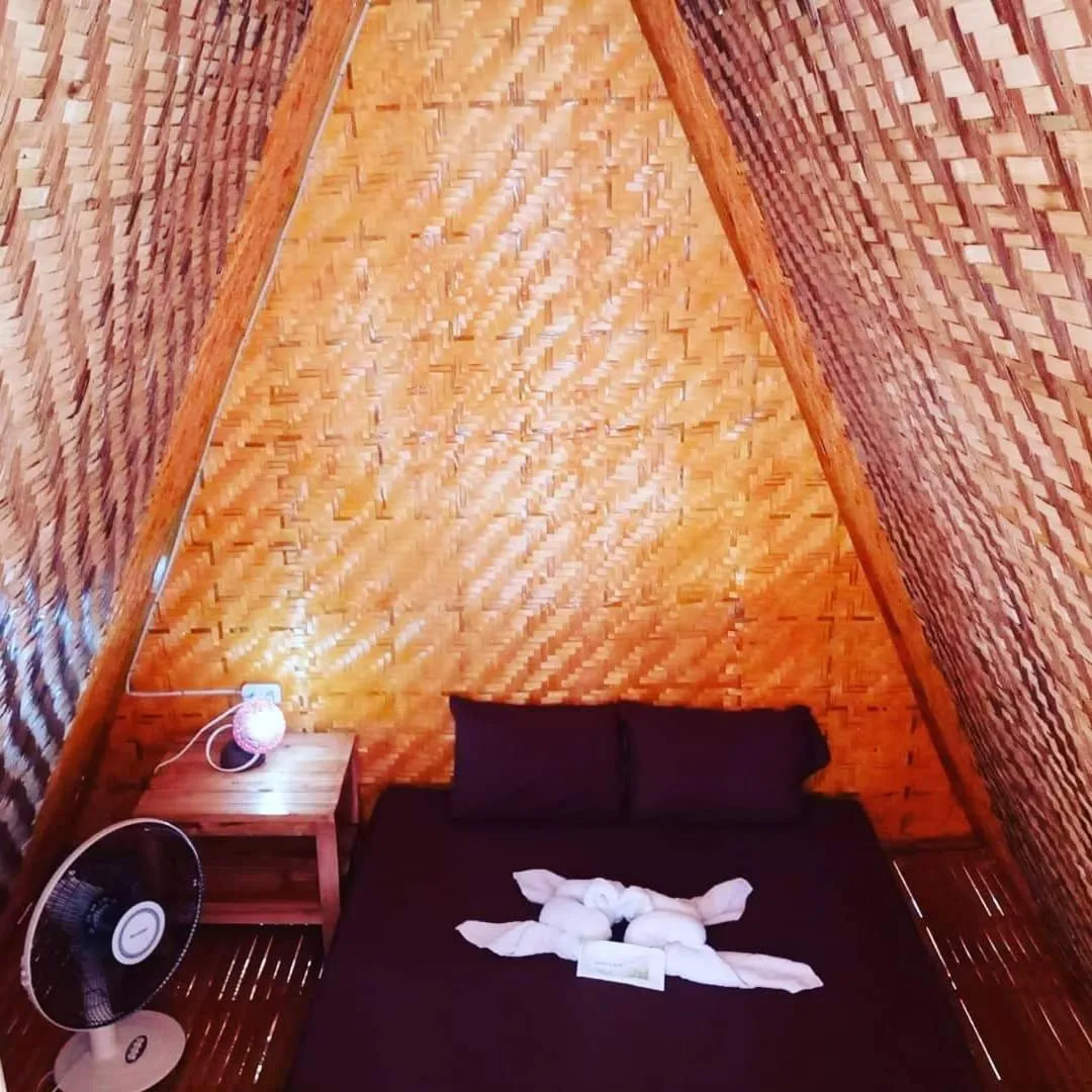 Bed in SHUKRAN Apartelle