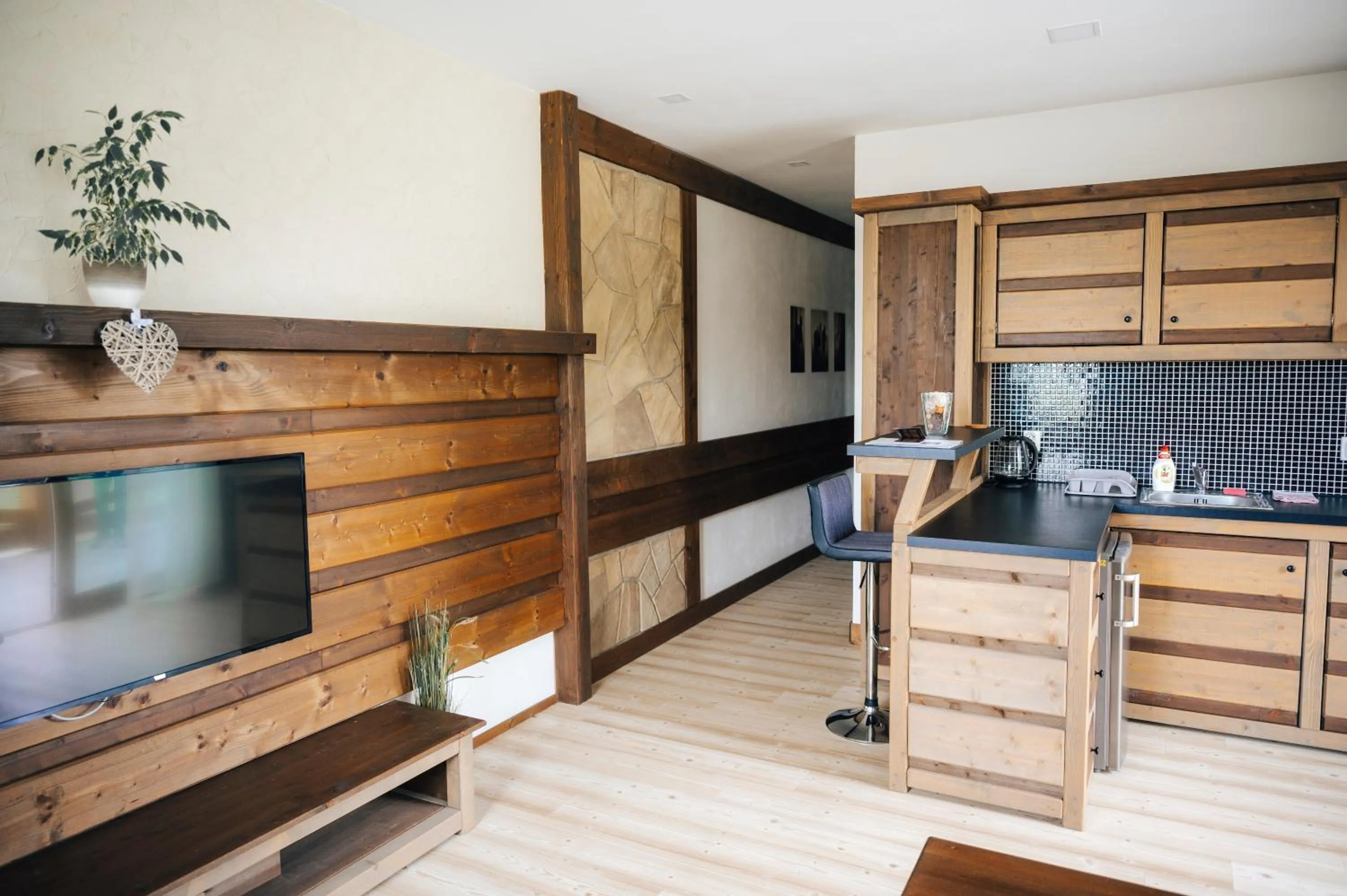 Kitchen or kitchenette in Nestville Apartments