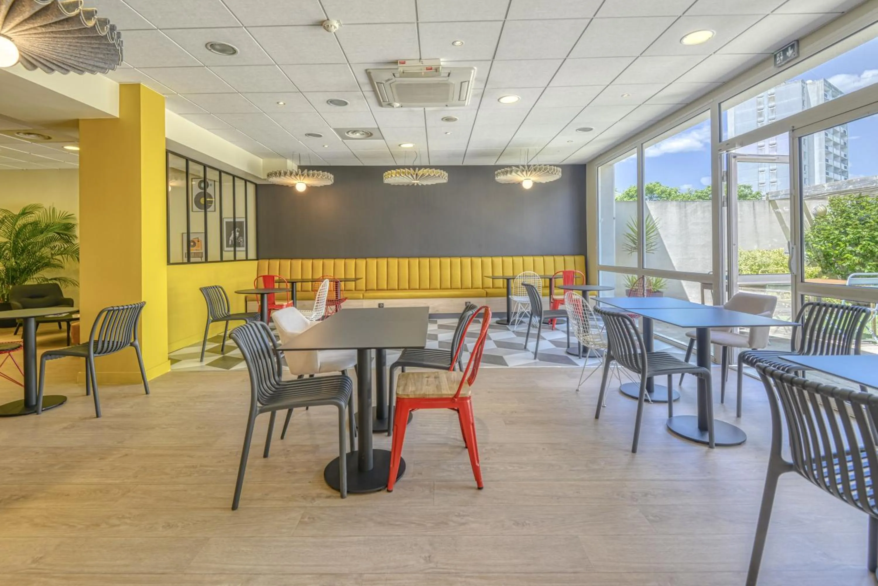 Breakfast in ibis Cholet