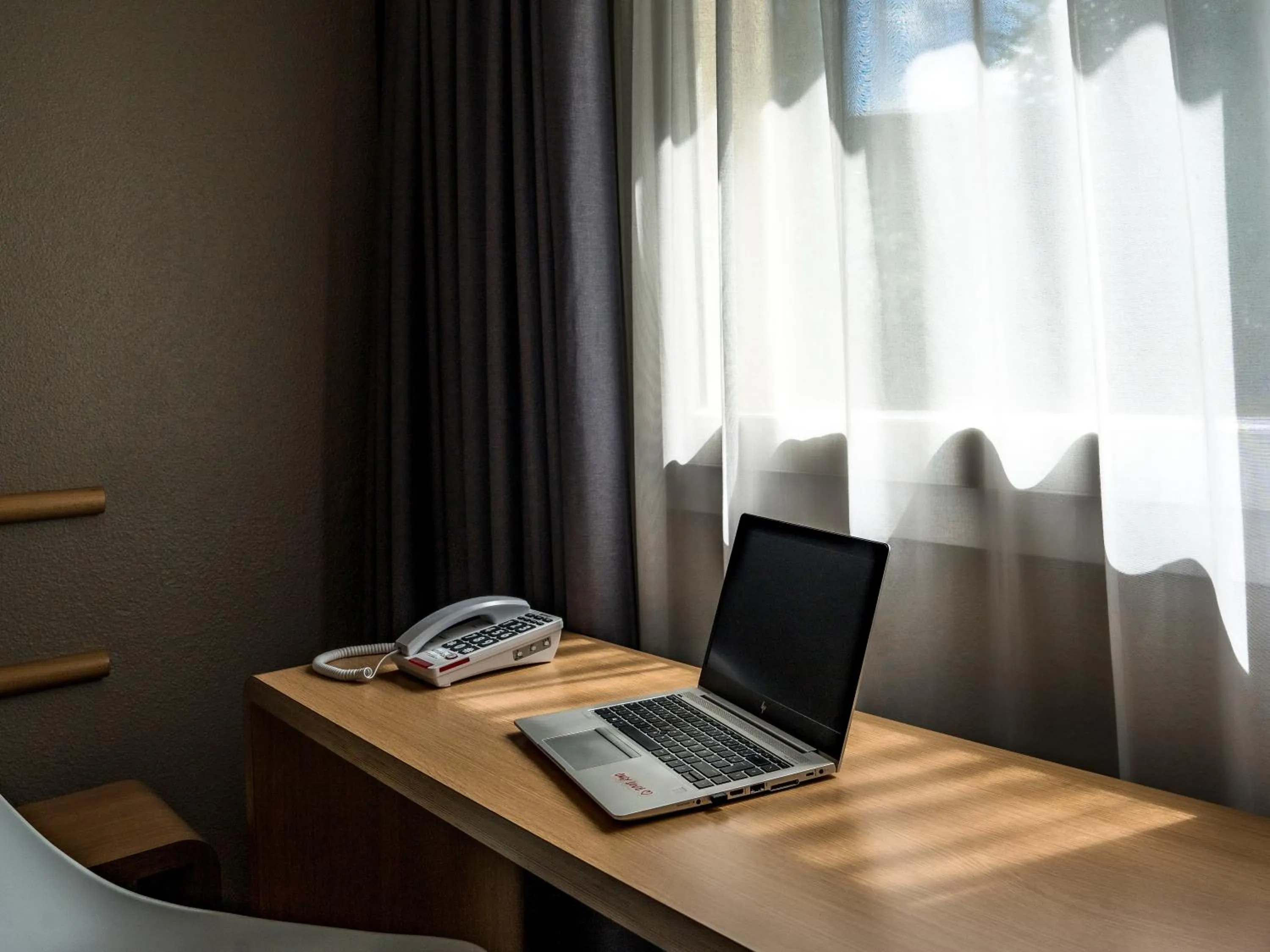 Photo of the whole room in ibis Arcachon la Teste de Buch