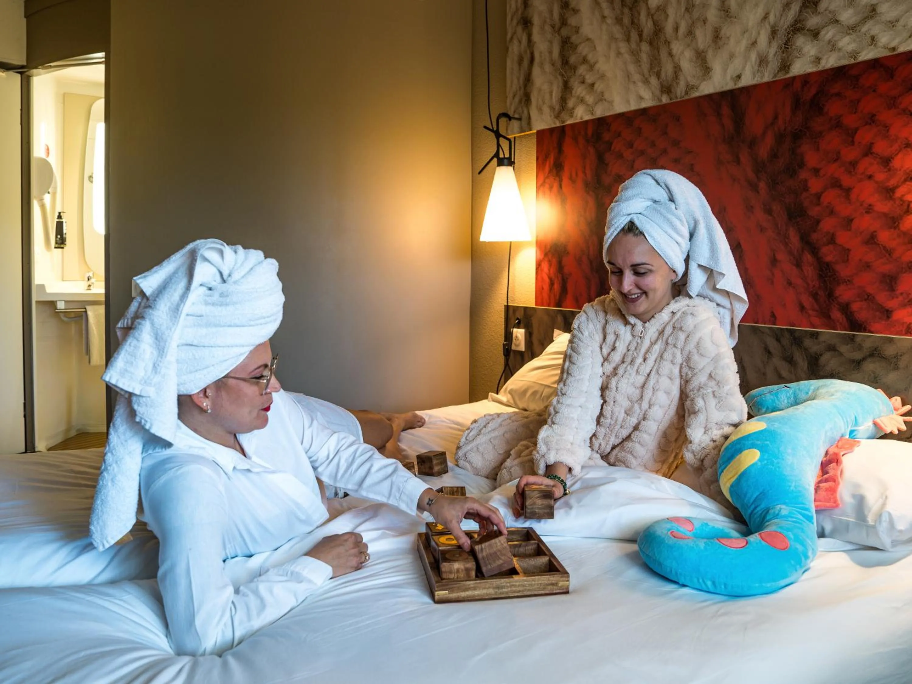 Bedroom, Bed in ibis Arcachon la Teste de Buch