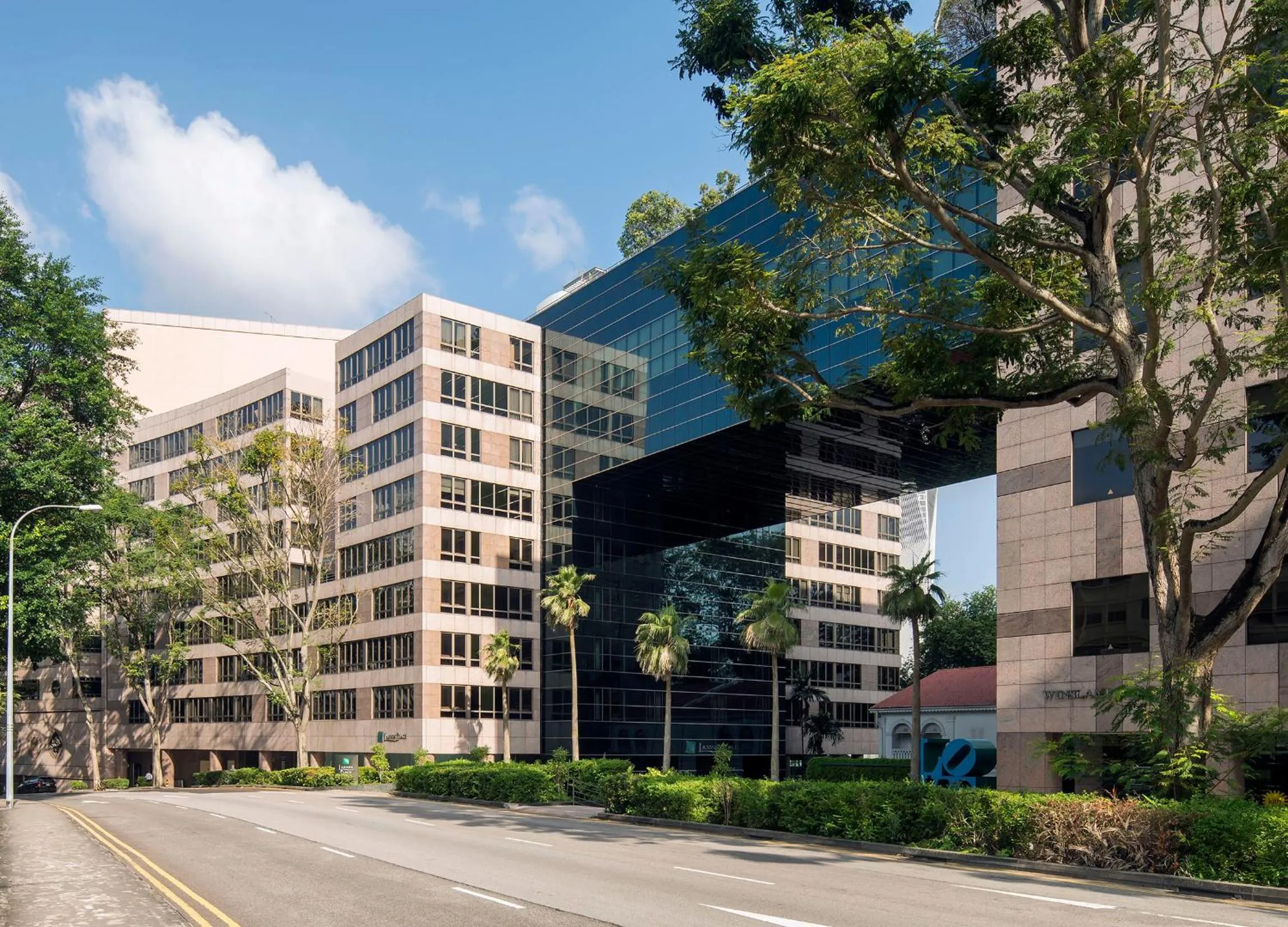 Property building in Lanson Place Winsland, Singapore