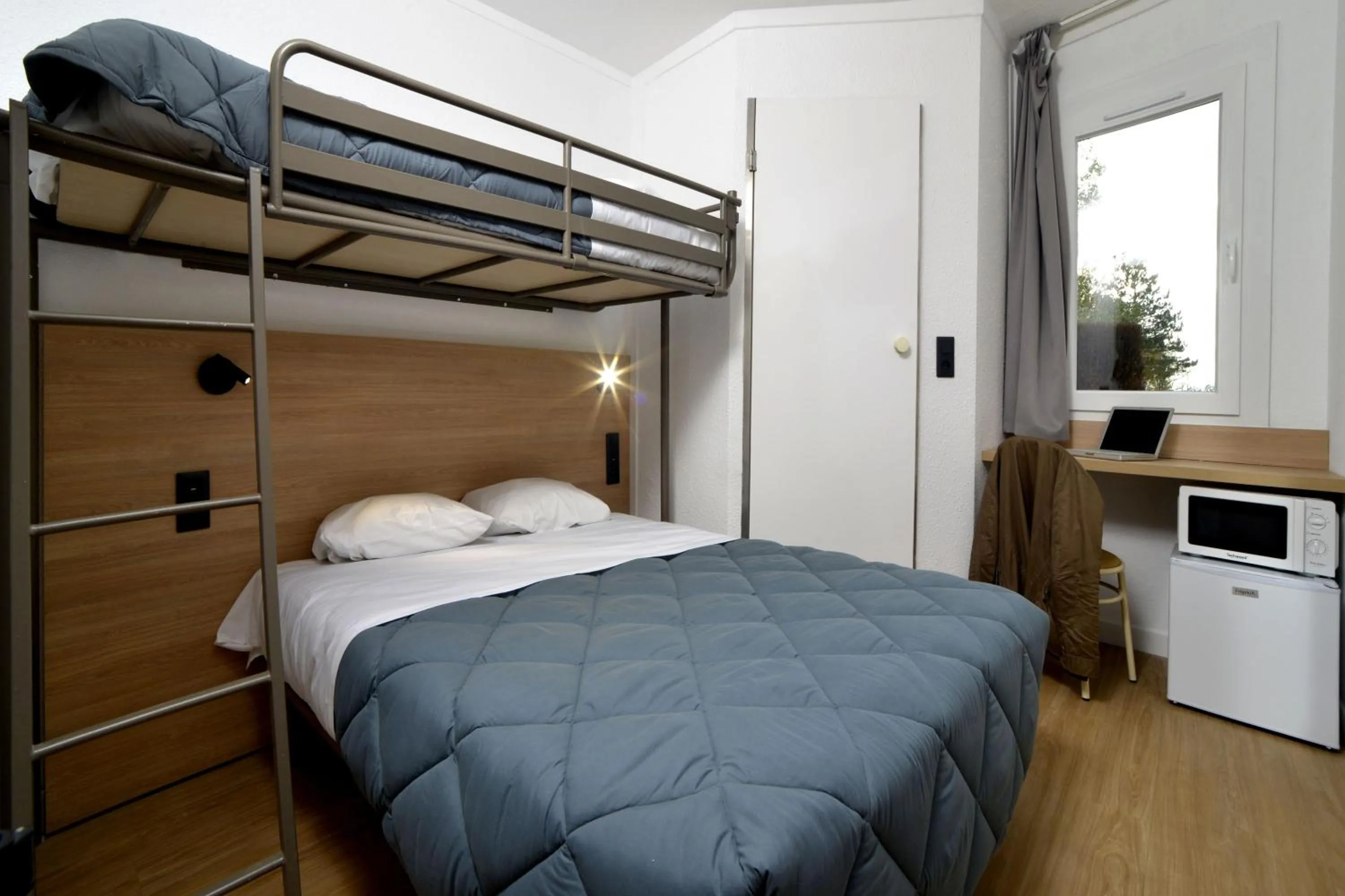 Bed in Premiere Classe Nancy Est Essey