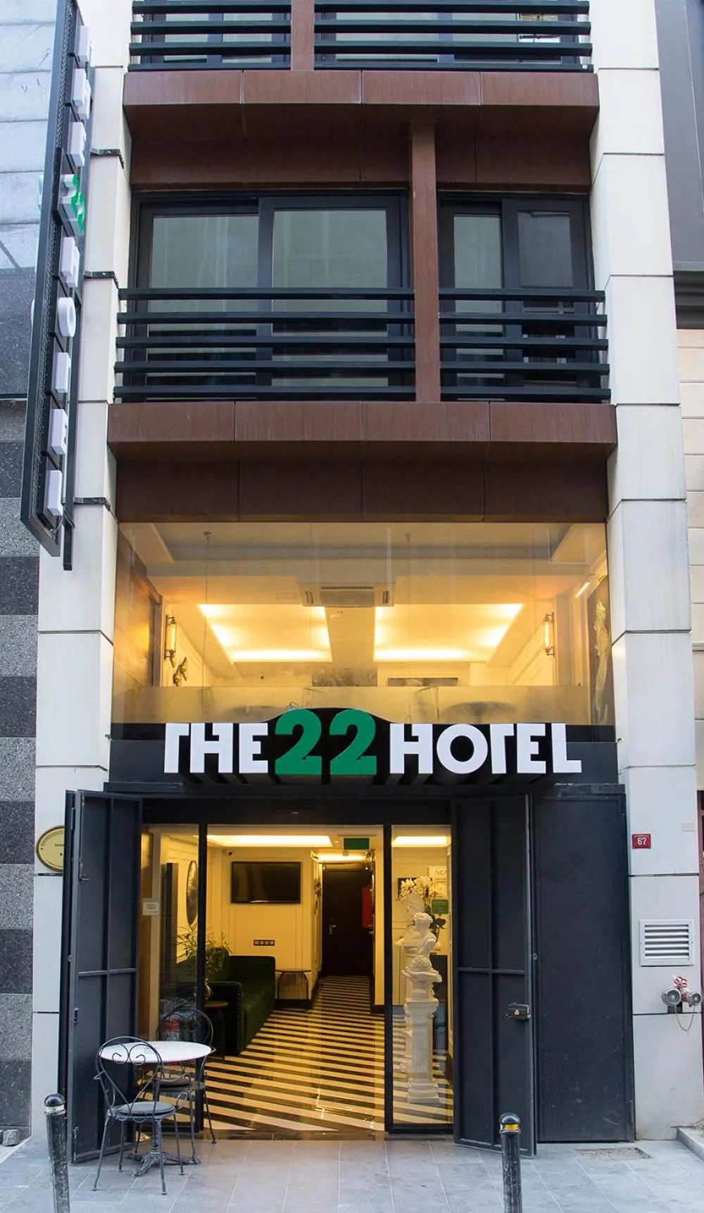 Facade/entrance in The 22 Hotel