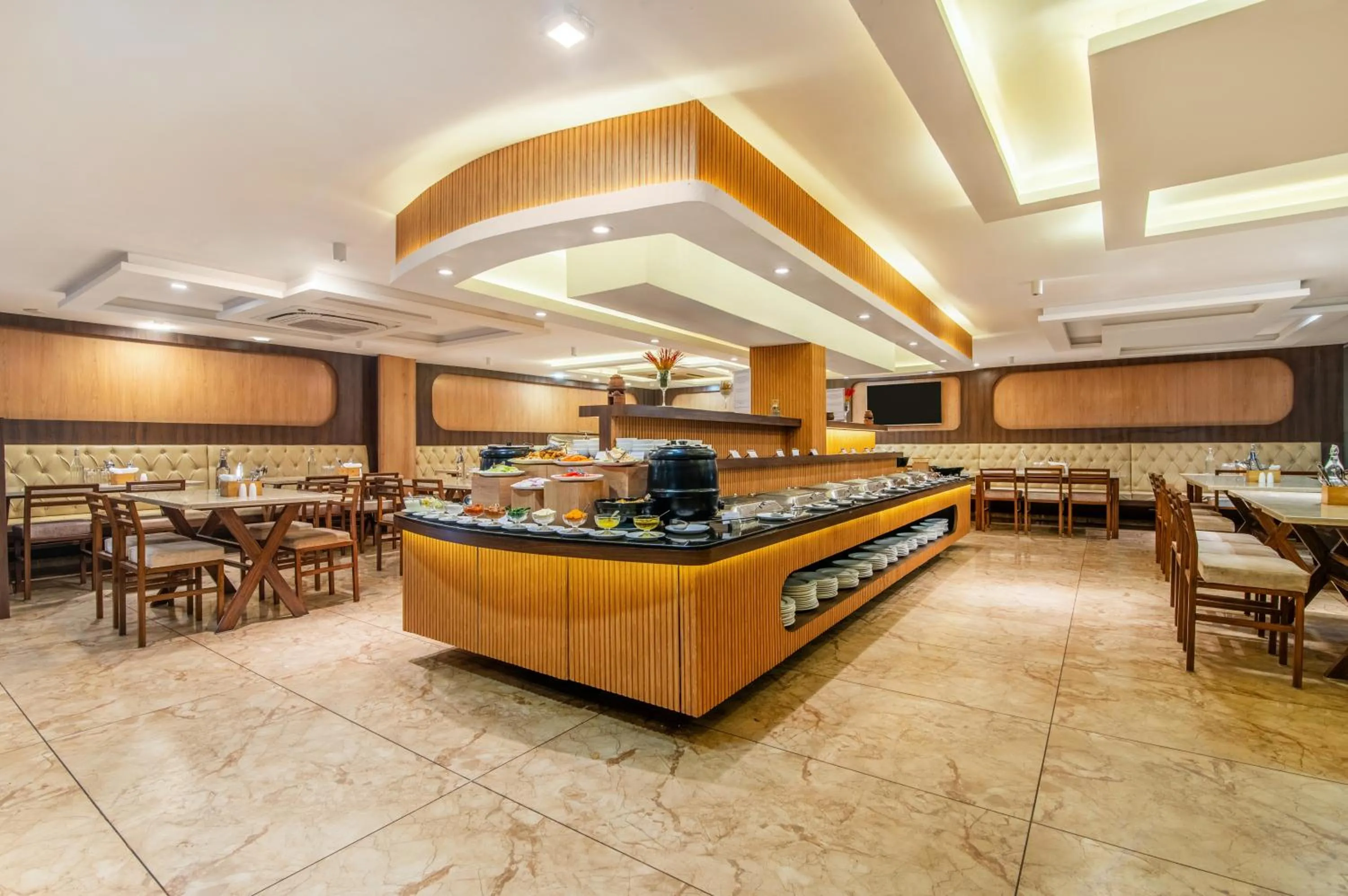 Restaurant/places to eat in Sterling Yelagiri