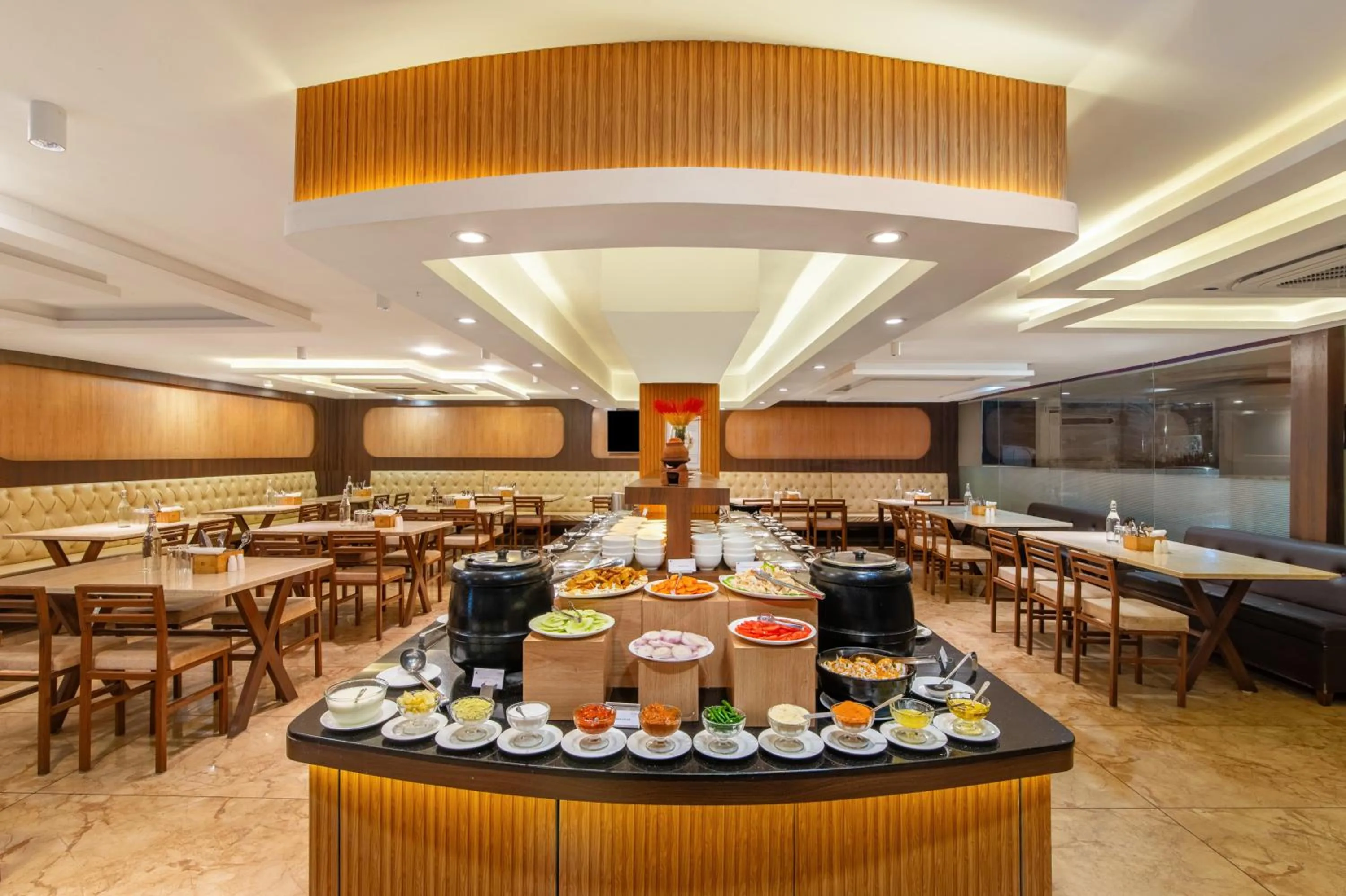 Restaurant/places to eat in Sterling Yelagiri