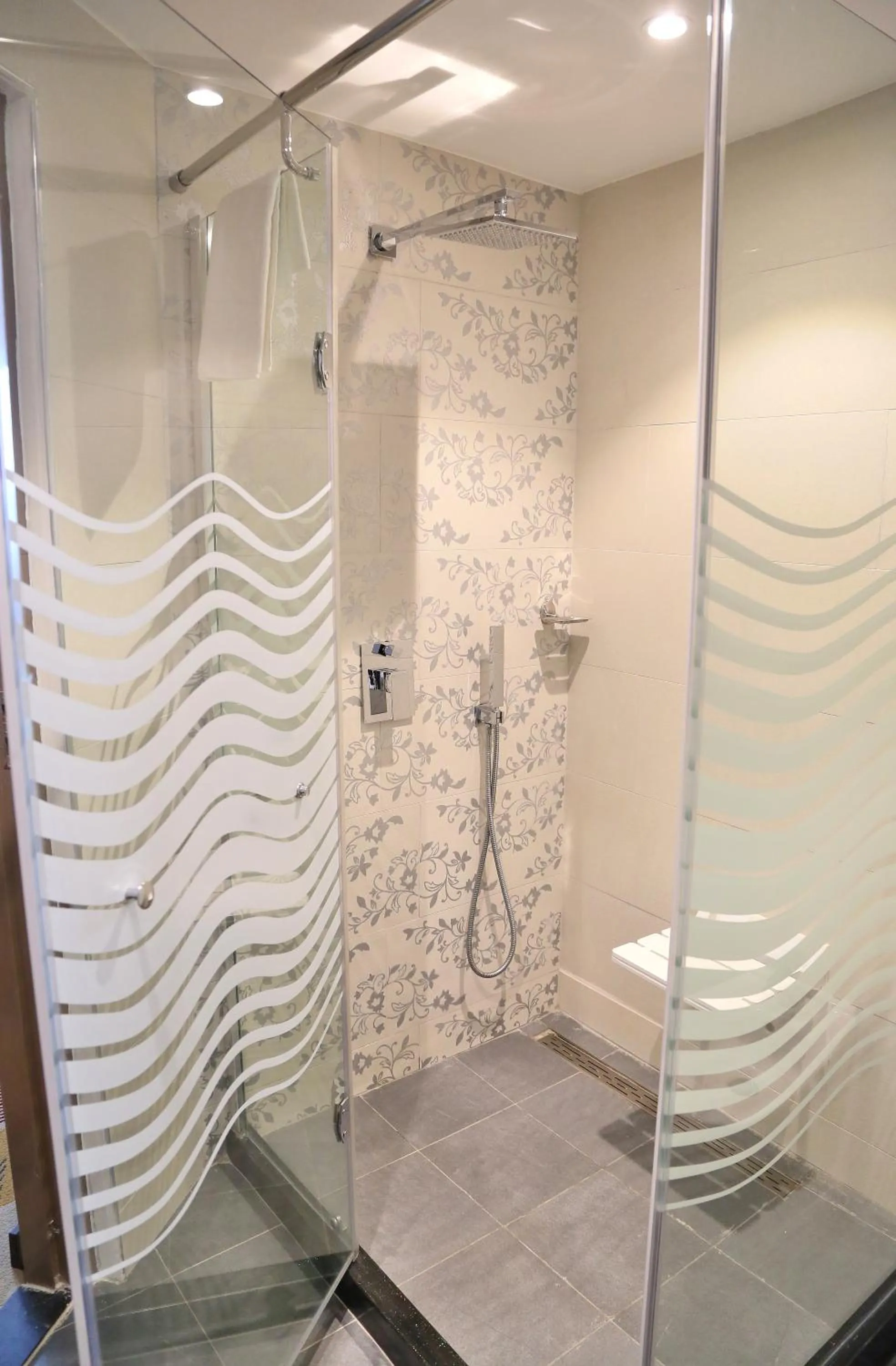 Bathroom in Alisa Hotel North Ridge