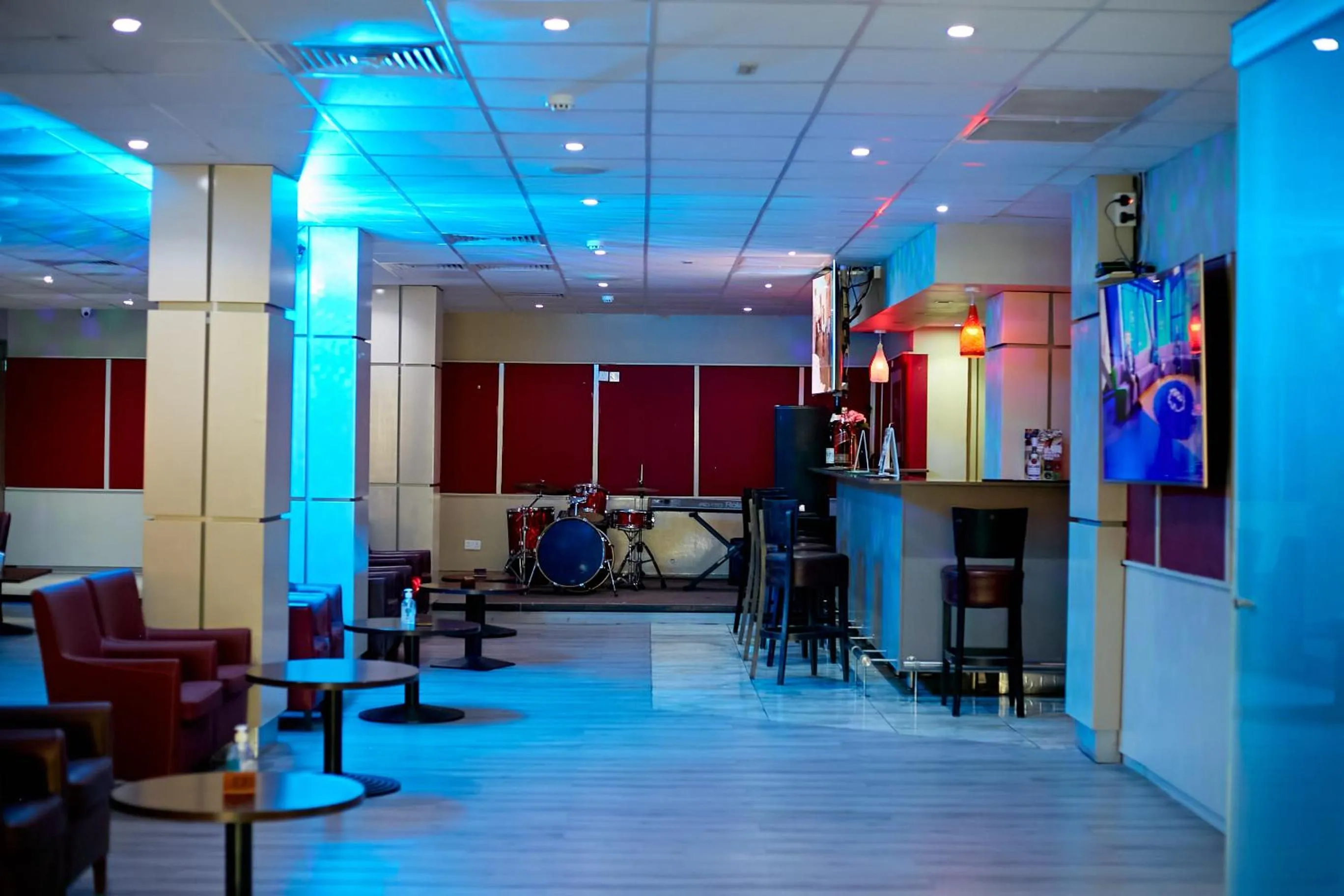 Lounge or bar in Alisa Hotel North Ridge