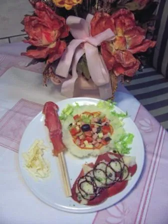 Restaurant/places to eat in Hotel Aros