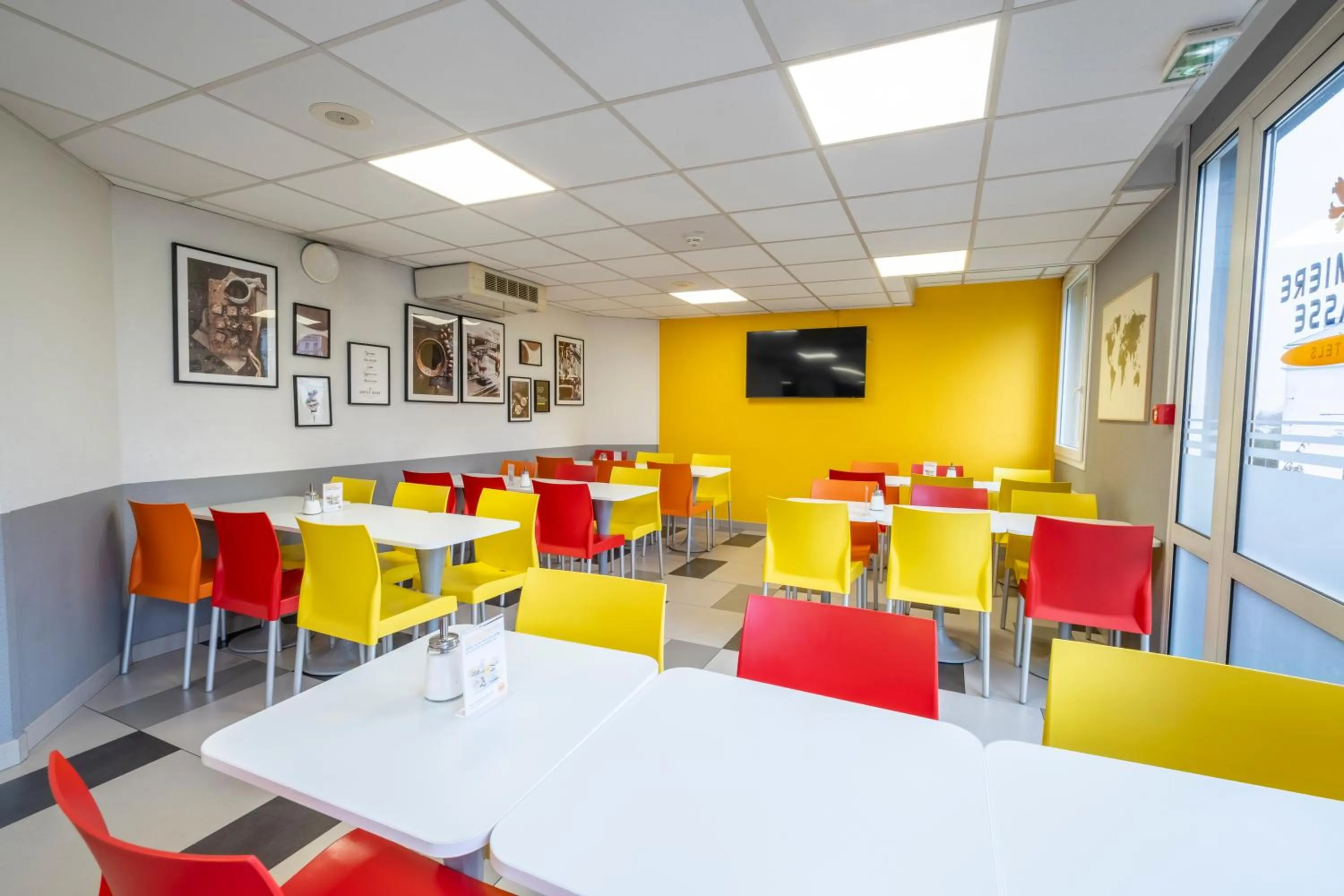 Breakfast in Premiere Classe Roissy Aéroport Charles De Gaulle