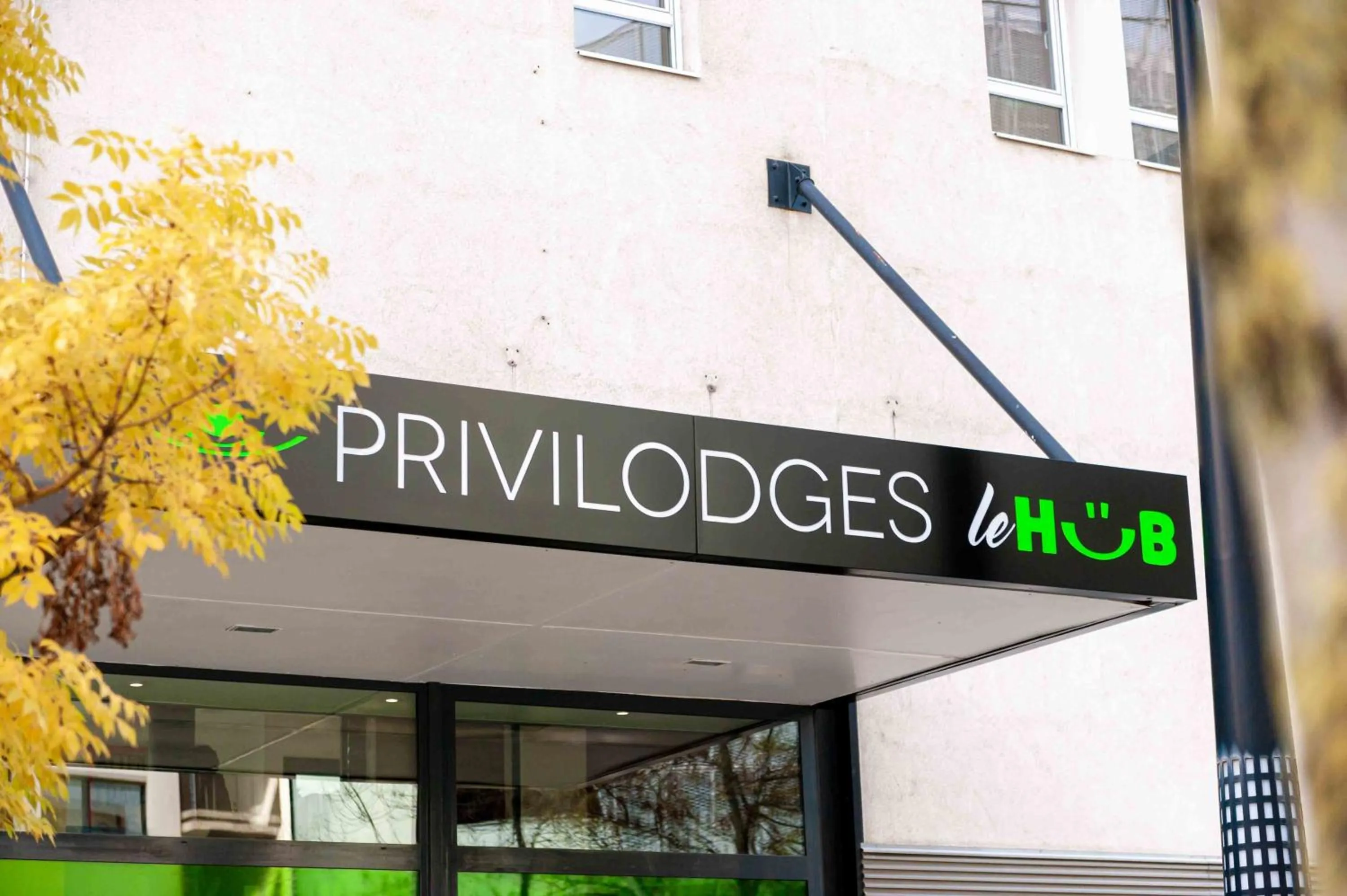 Property building in Apparthotel Le Hüb Grenoble