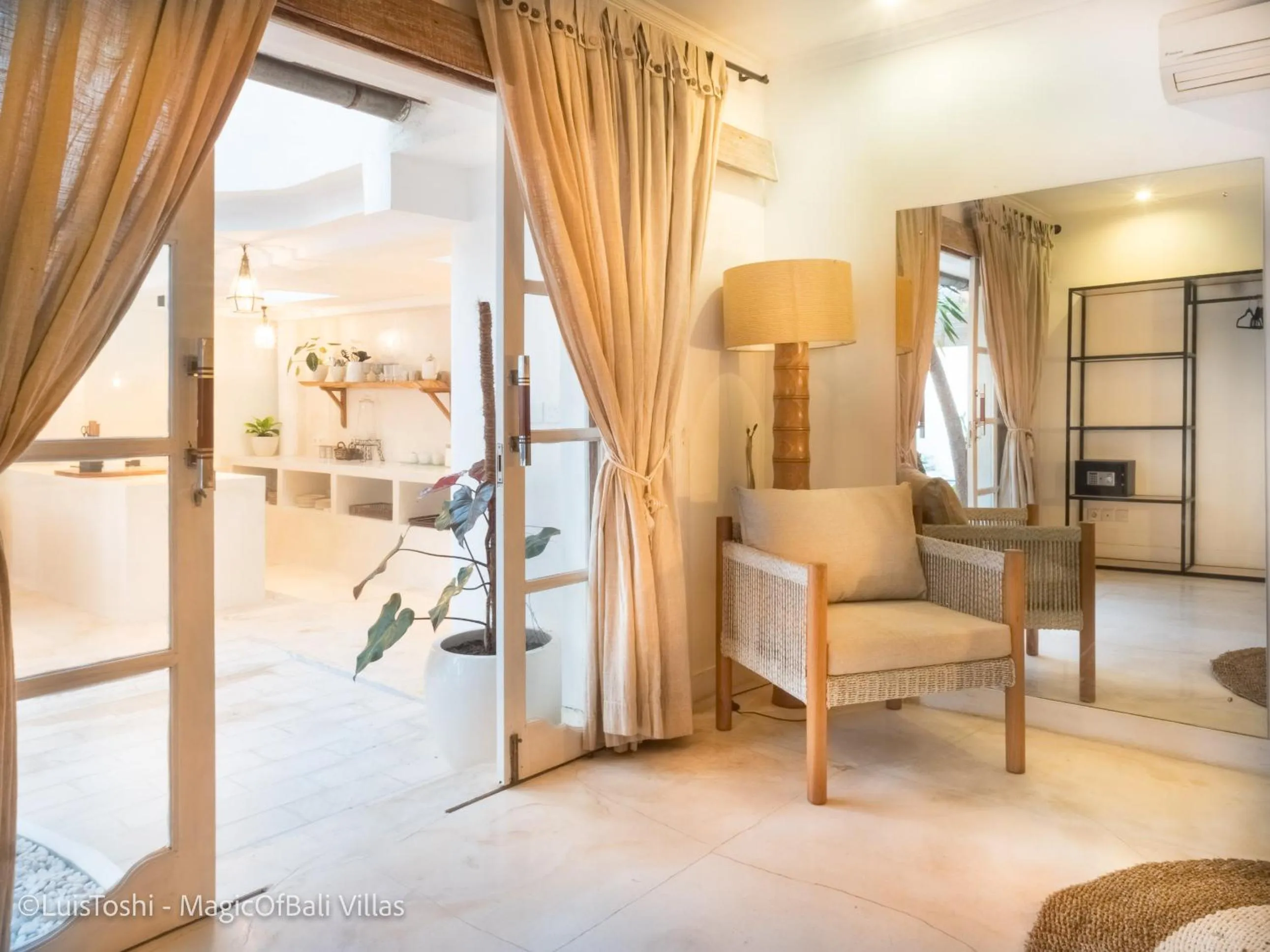 Bedroom, Bed in Ocean Luxury Villas - Private Pool Seminayk