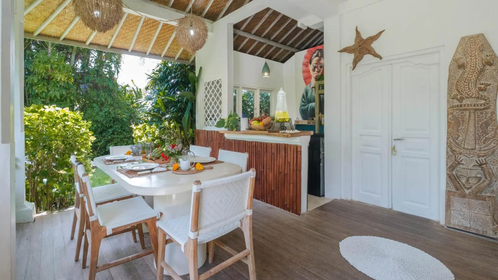 Living room in Ocean Luxury Villas - Private Pool Seminayk