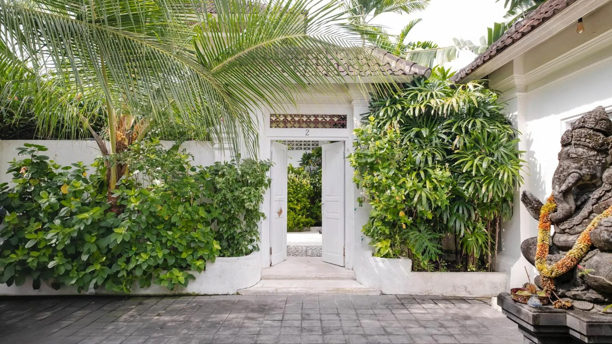 Property building in Ocean Luxury Villas - Private Pool Seminayk