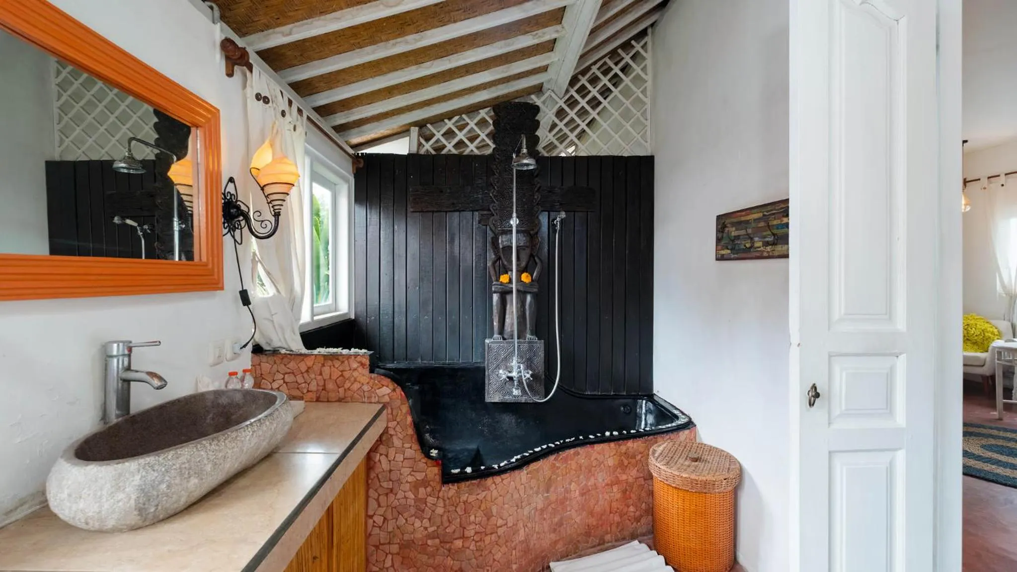 Bath in Ocean Luxury Villas - Private Pool Seminayk