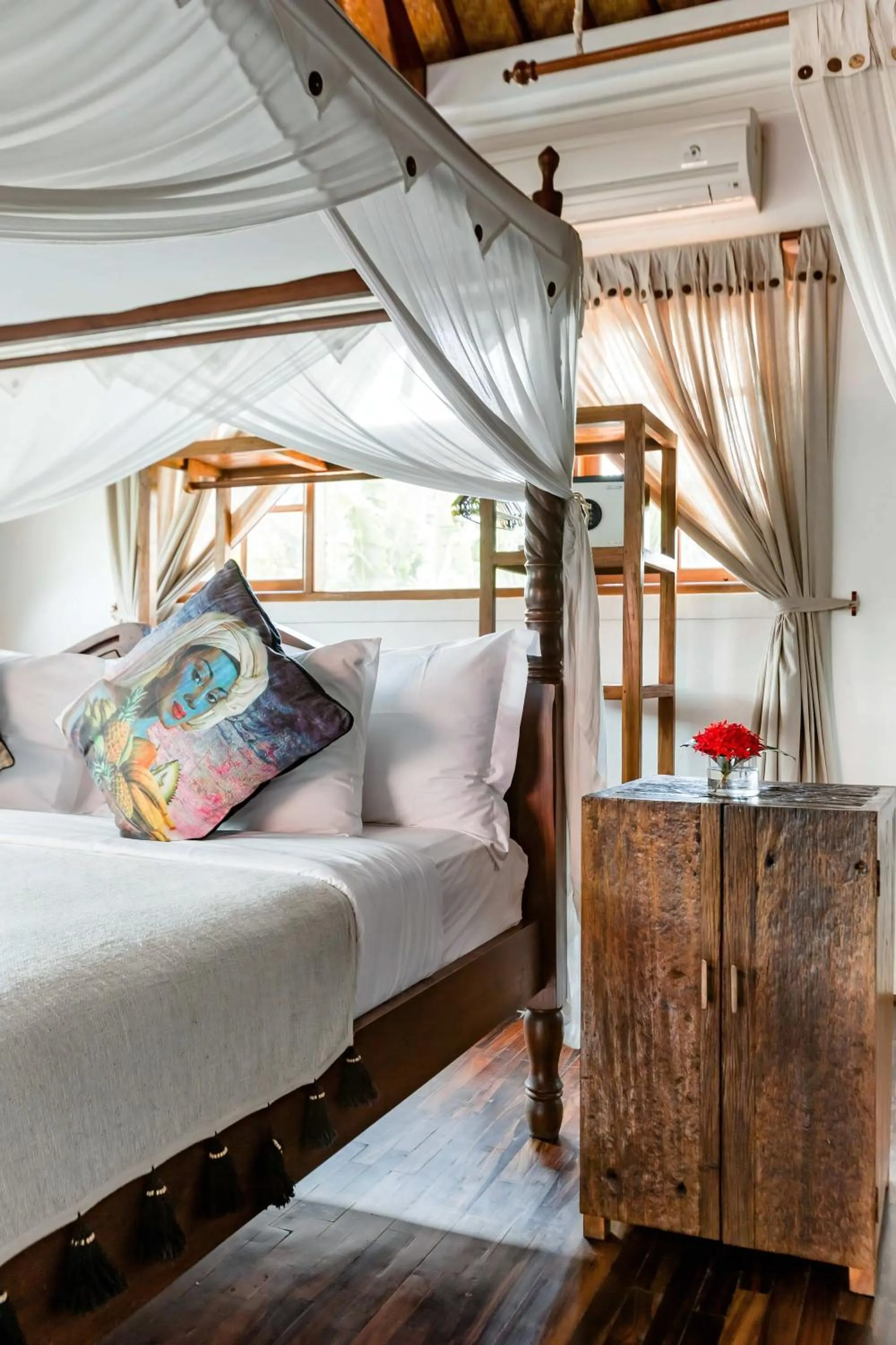 Bed in Ocean Luxury Villas - Private Pool Seminayk