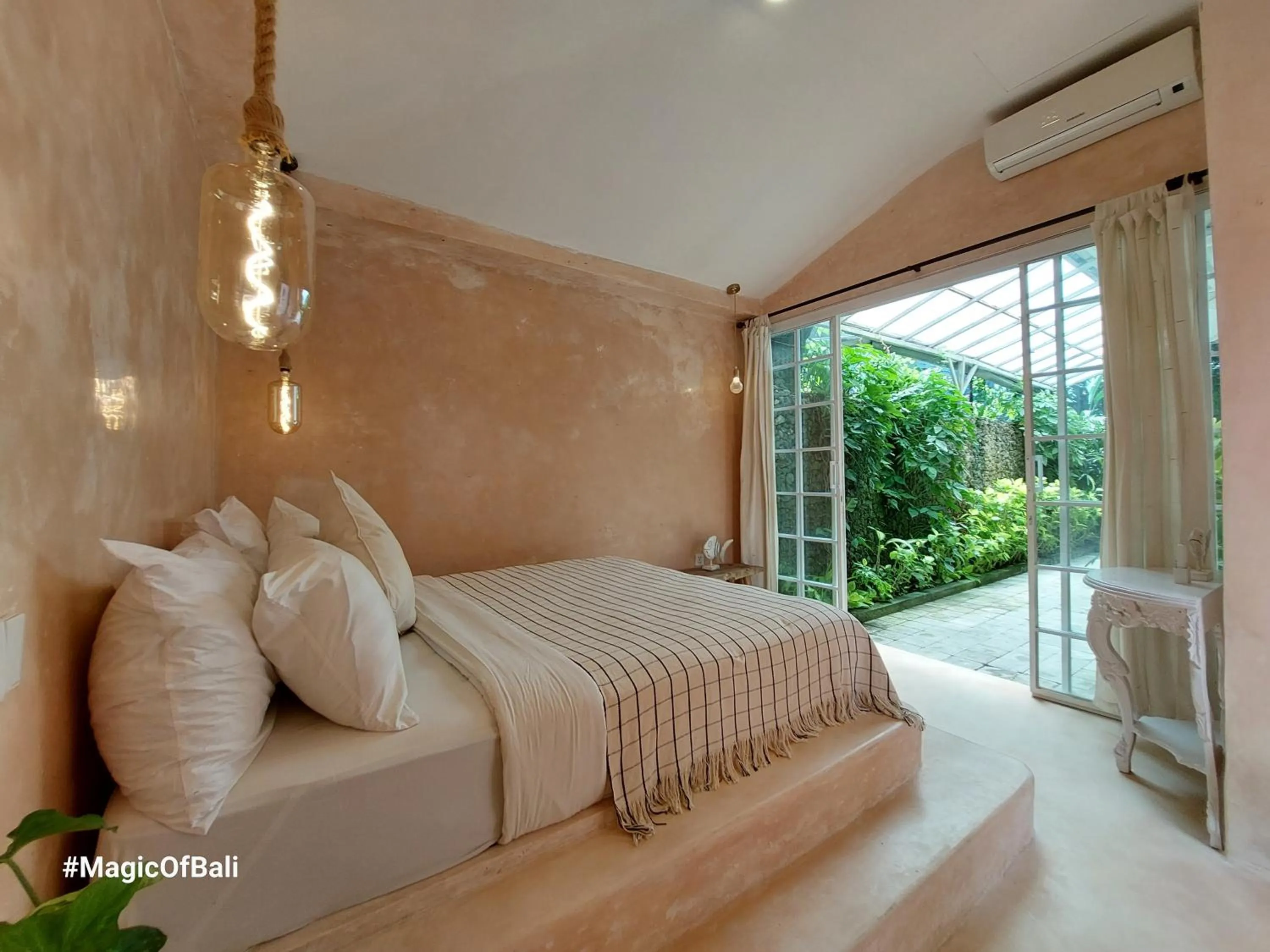 View (from property/room), Bed in Ocean Luxury Villas - Private Pool Seminayk