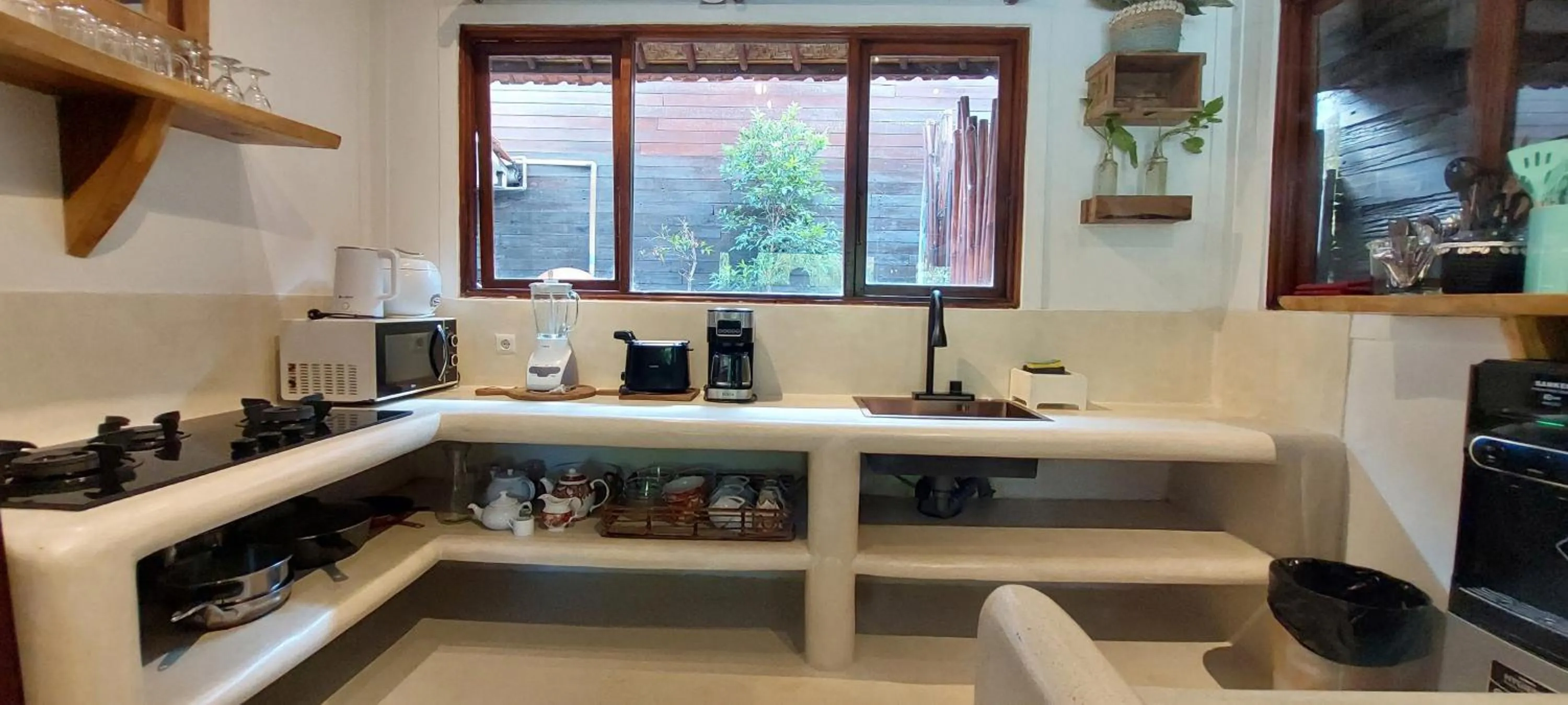 Coffee/tea facilities in Ocean Luxury Villas - Private Pool Seminayk