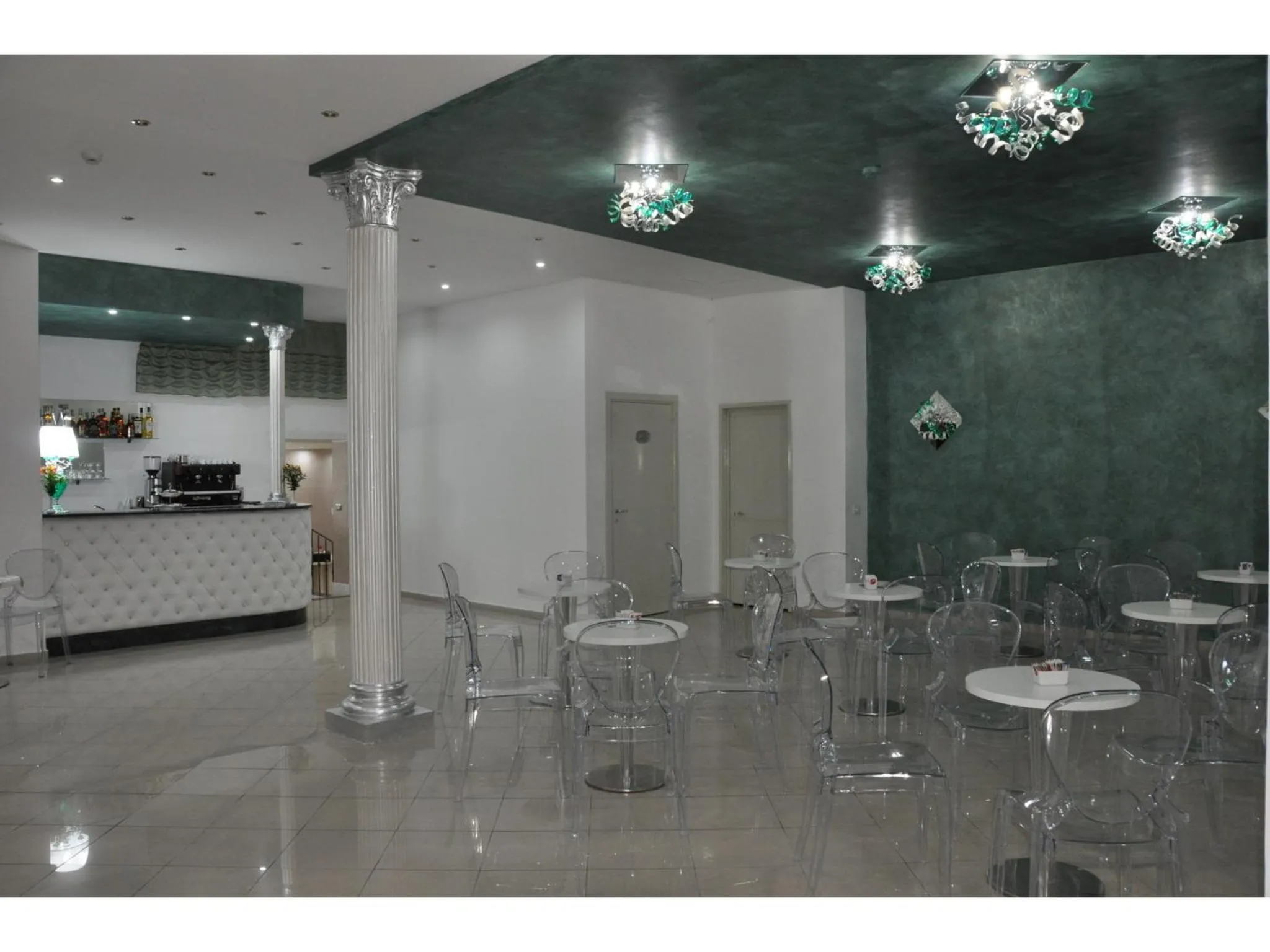 Lounge or bar in Hotel Inn