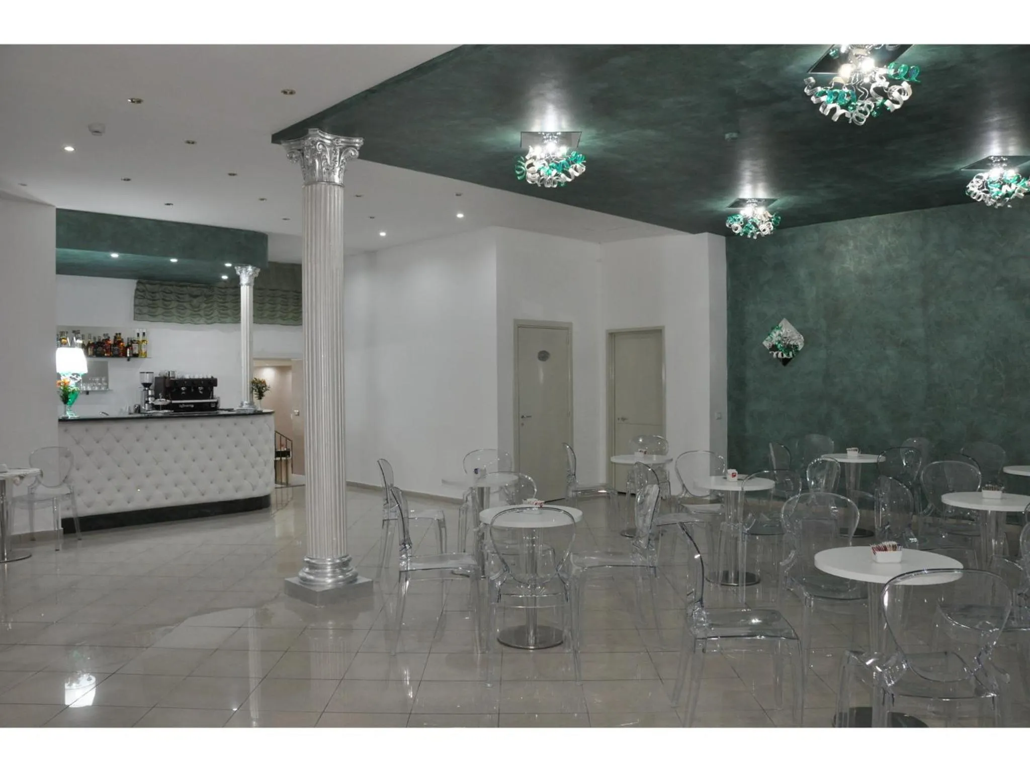 Lounge or bar in Hotel Inn