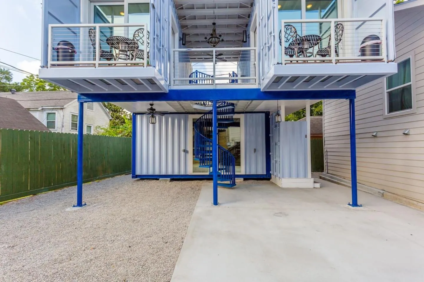 East Downtown Mico-luxe Container living pod #8