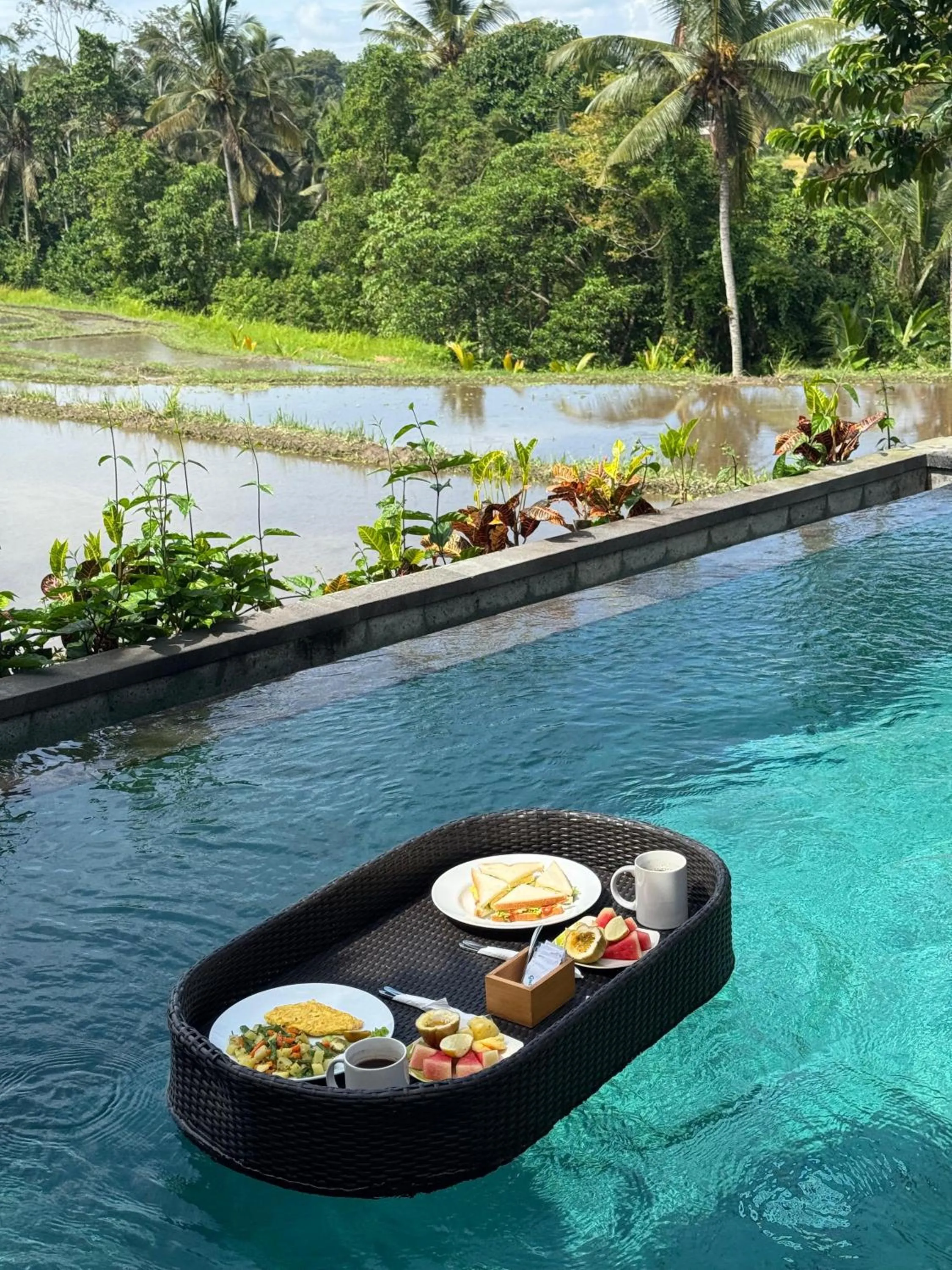 Breakfast in Dukuh Village Villas & Art