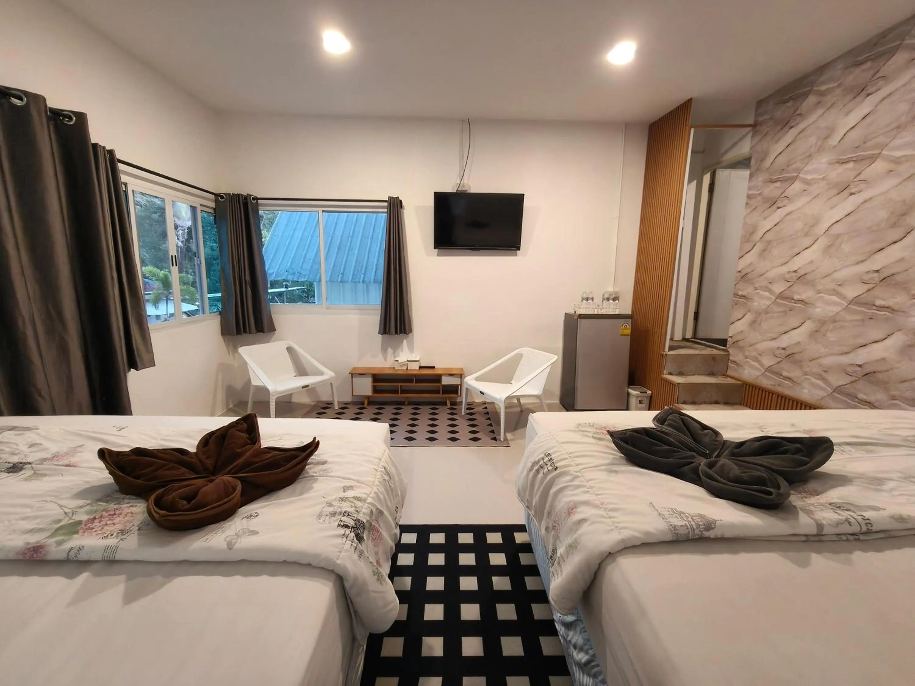 Bed in Tuk Tuk Guesthouse