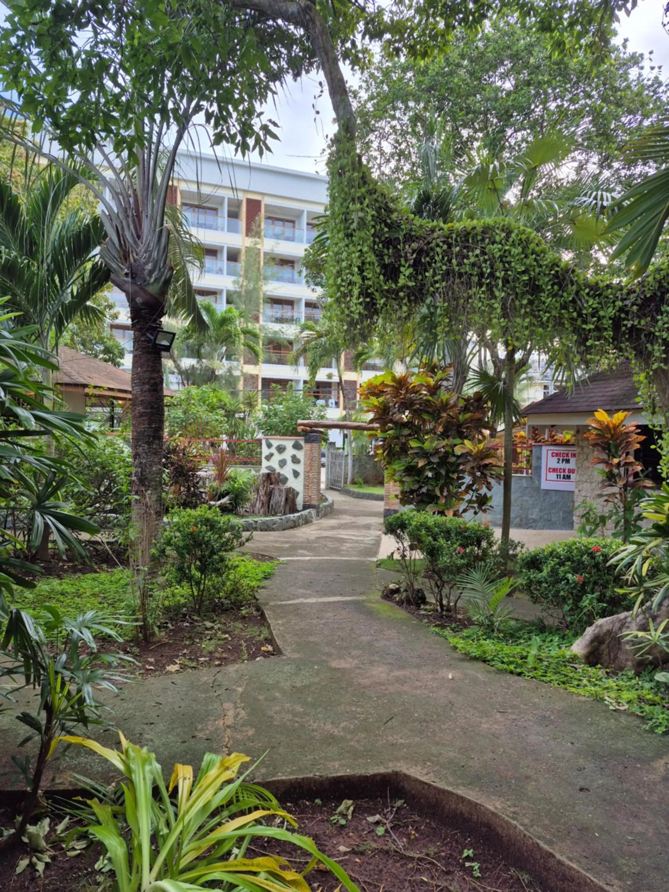 Garden in ALONALAND RESORT