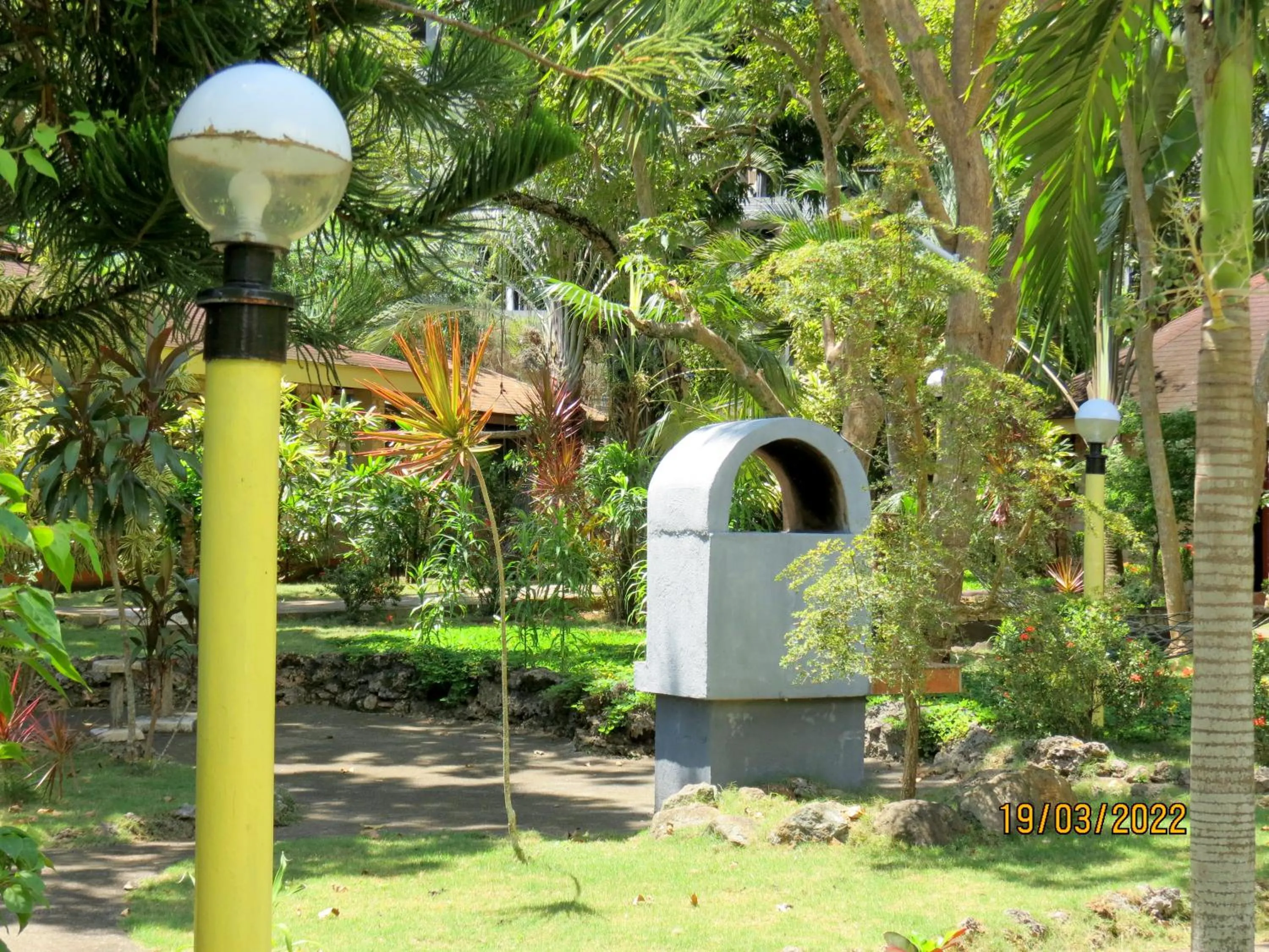 BBQ facilities in ALONALAND RESORT