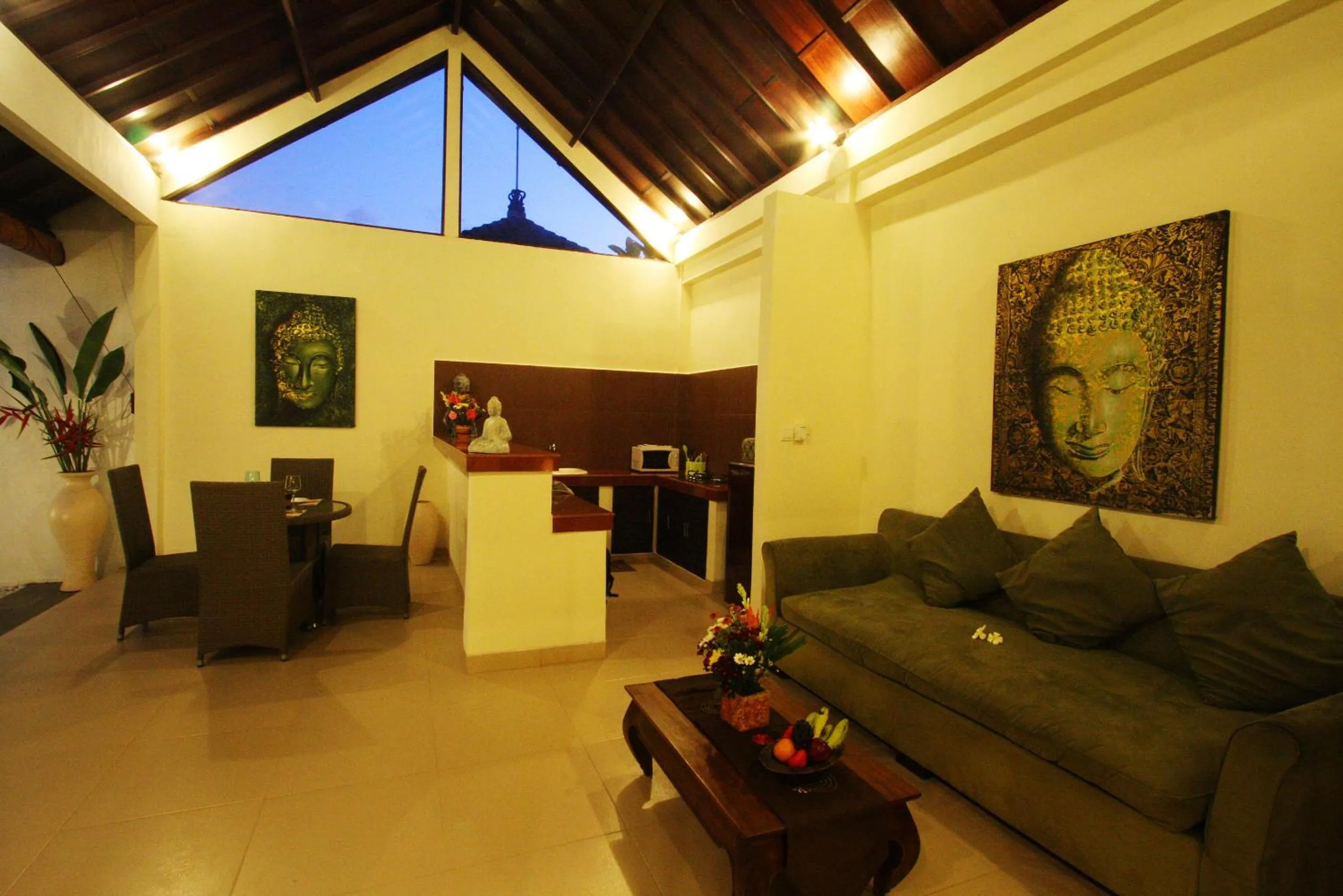 Kitchen or kitchenette in Villa Bali Zen Kerobokan