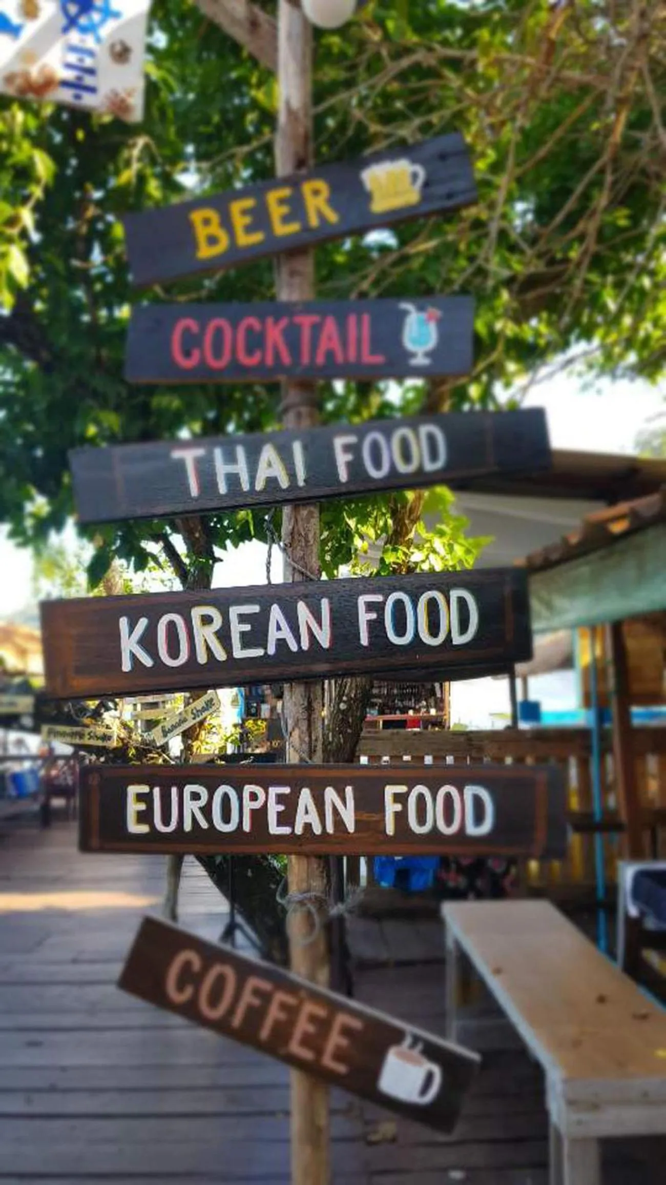 Restaurant/places to eat in Kohchang 7 seaview bungalow