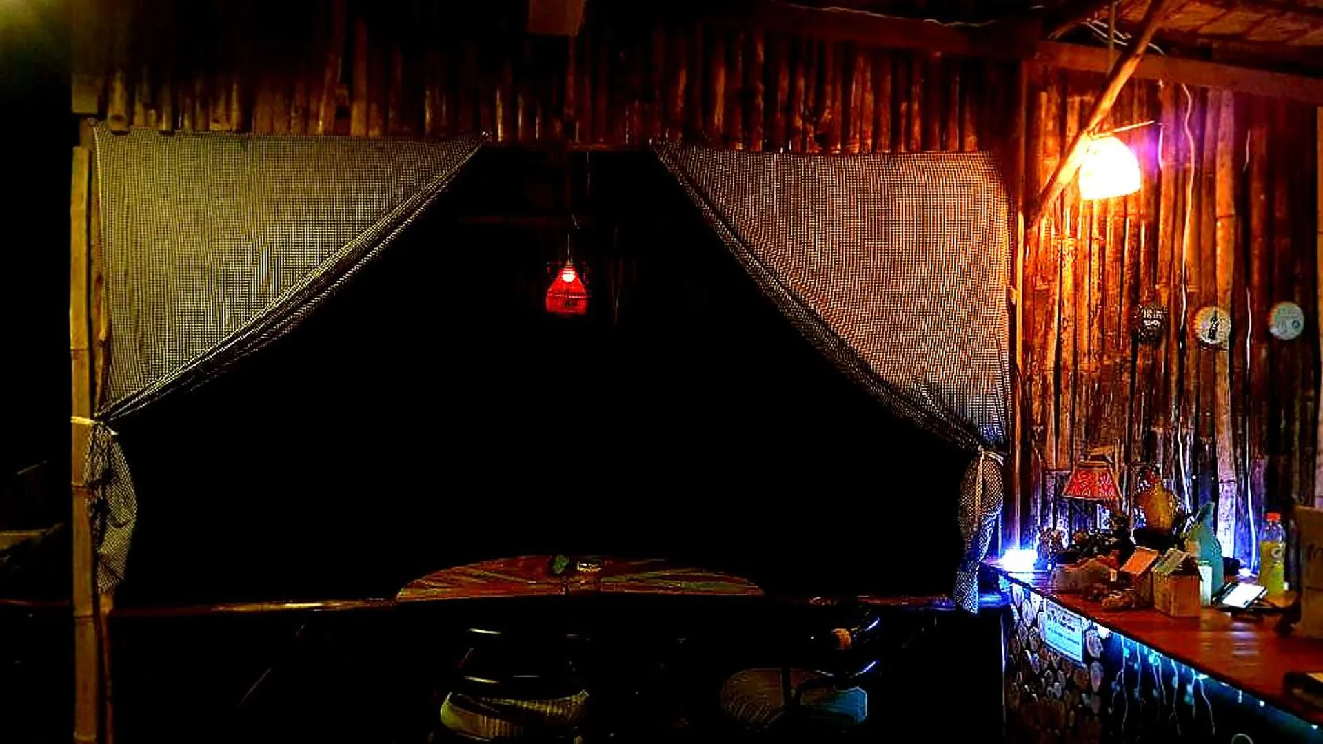 Restaurant/places to eat in Kohchang 7 seaview bungalow