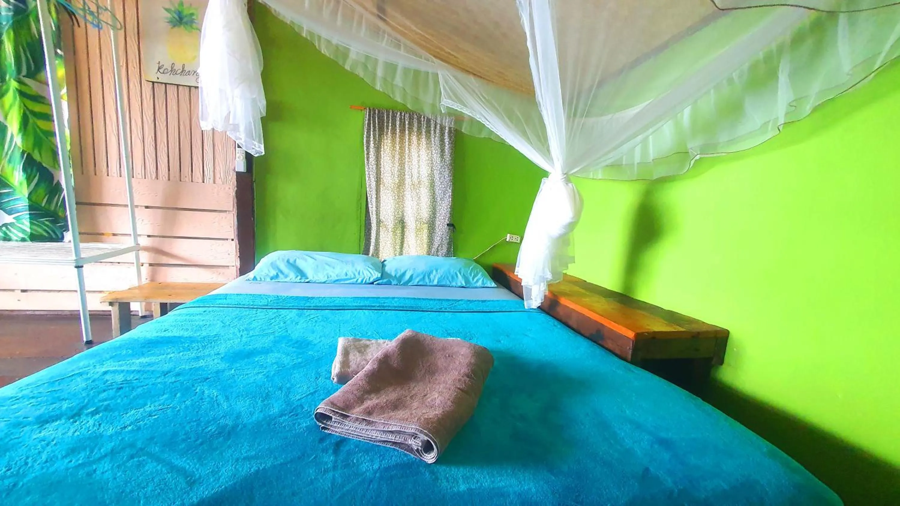 Property building, Bed in Kohchang 7 seaview bungalow
