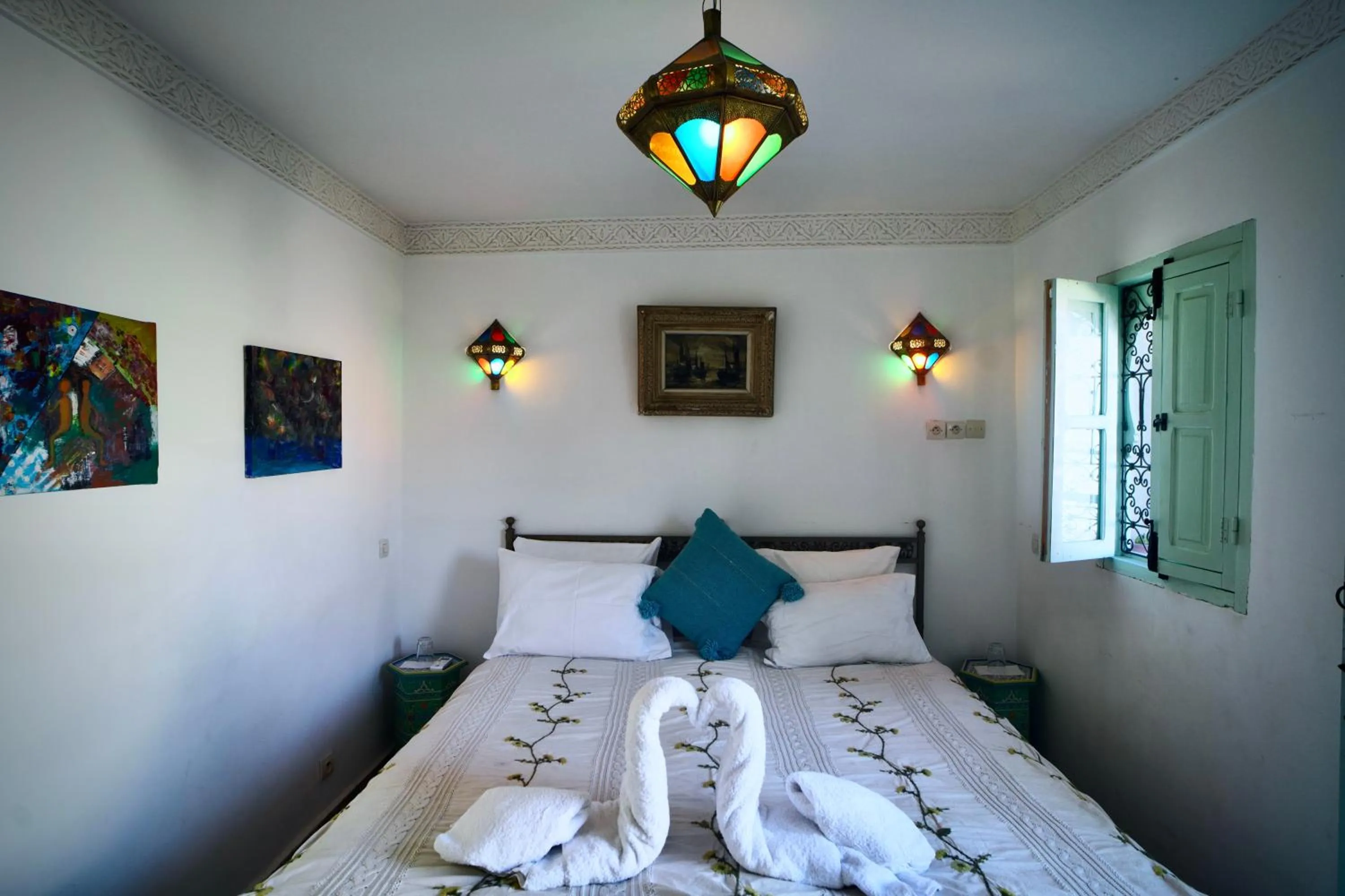 Bed in Riad Lumière