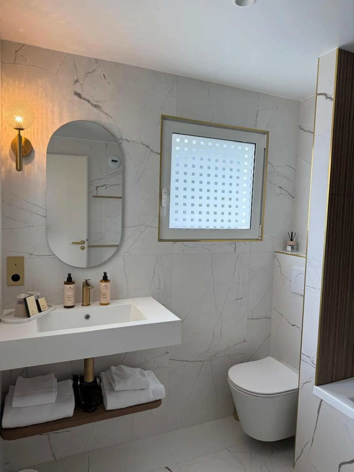 Bathroom in Les Sables Blancs