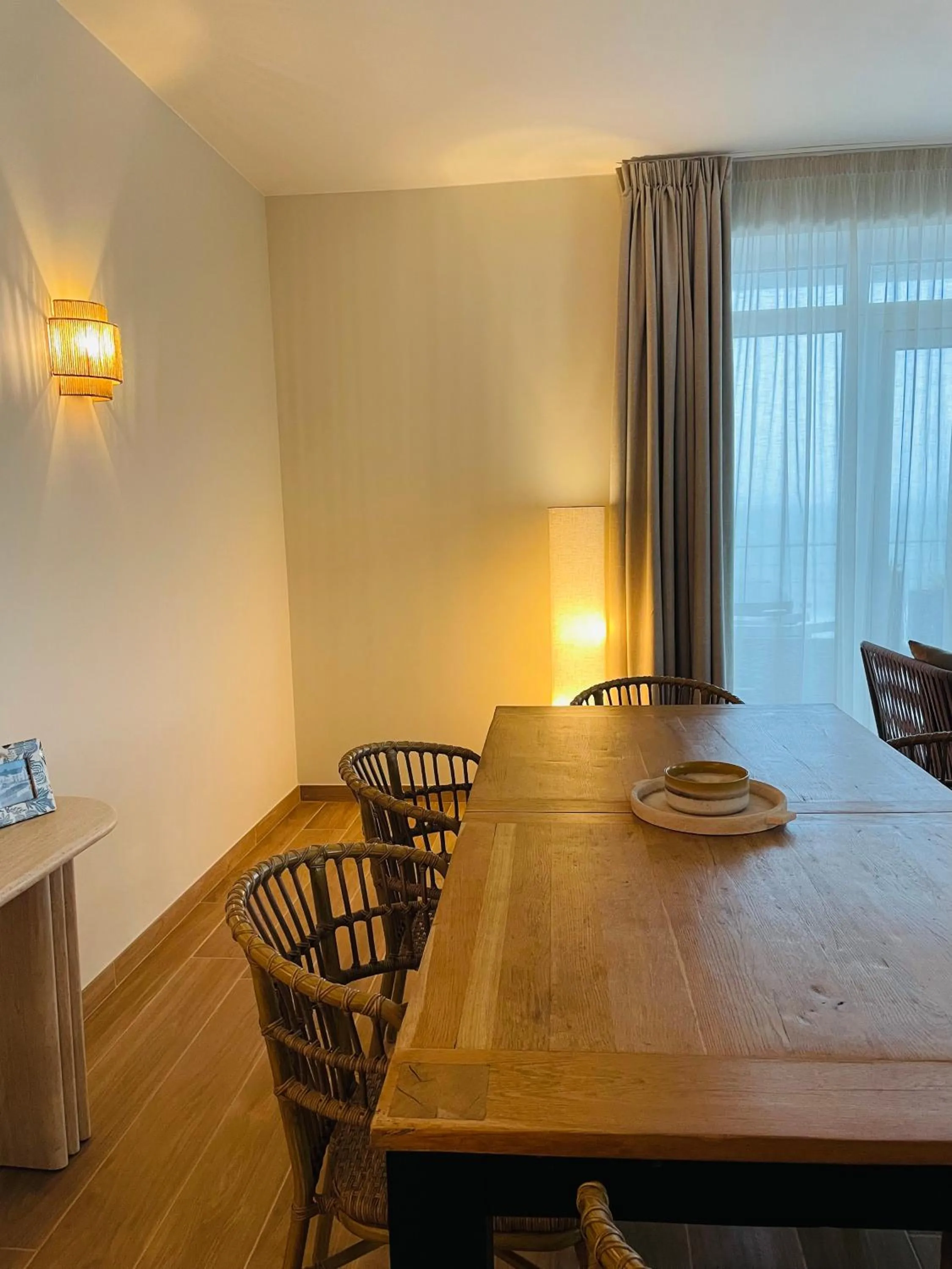 Dining area in Les Sables Blancs