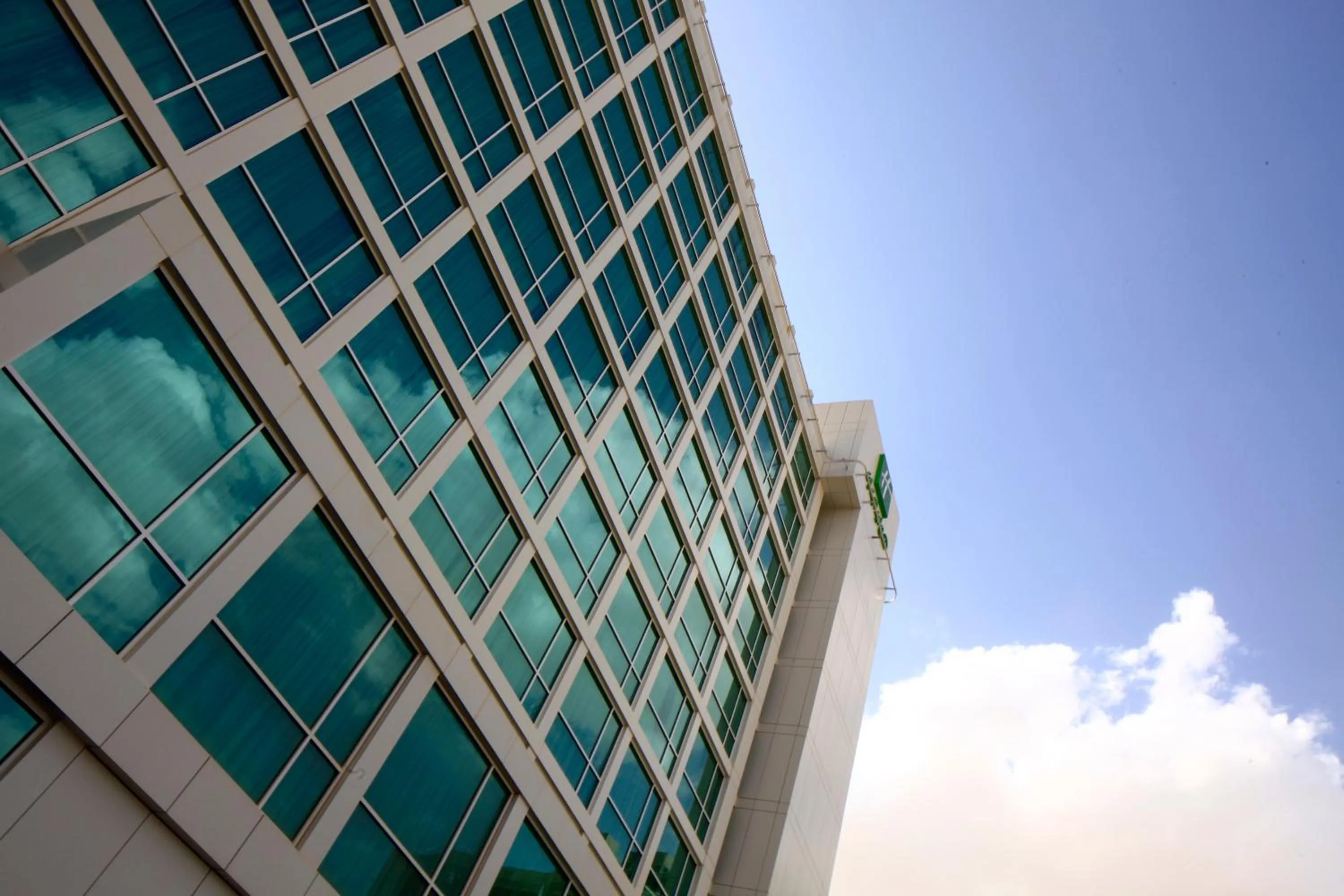 Property Building in Holiday Inn Meydan, an IHG Hotel