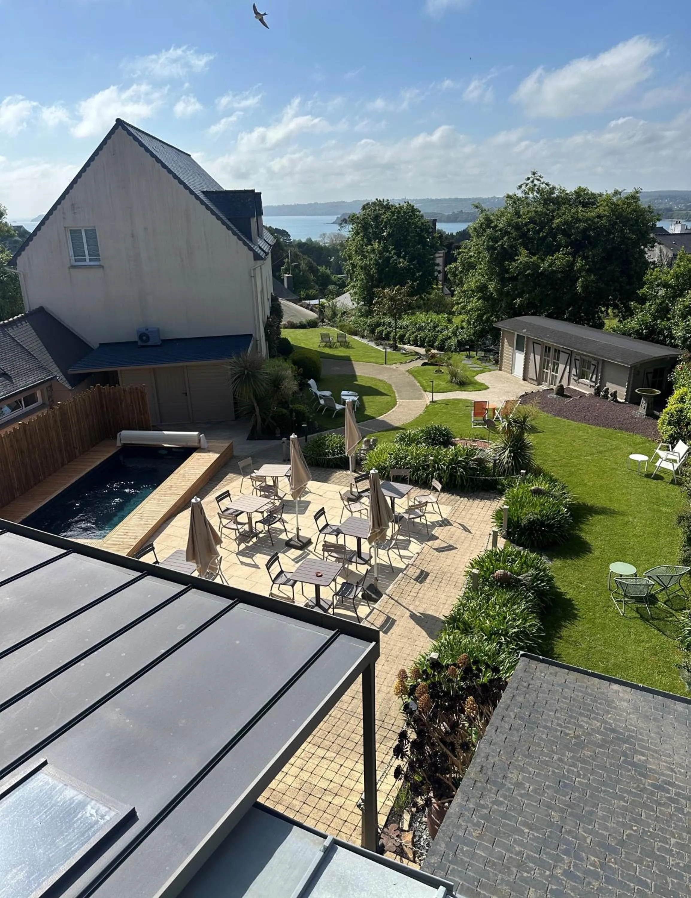 Property building in Hôtel Les Agapanthes-Logis Hôtel