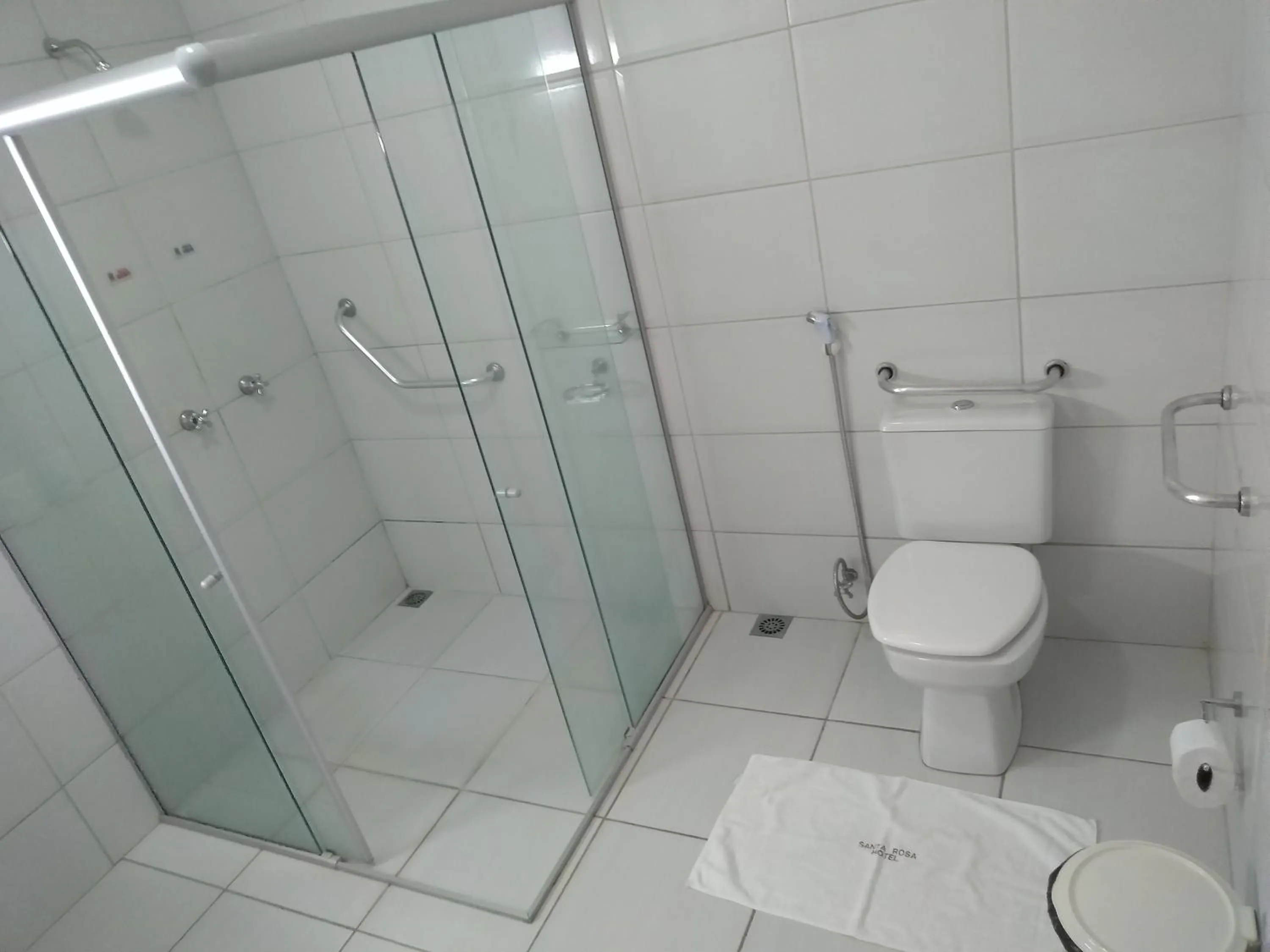 Bathroom in Santa Rosa Hotel