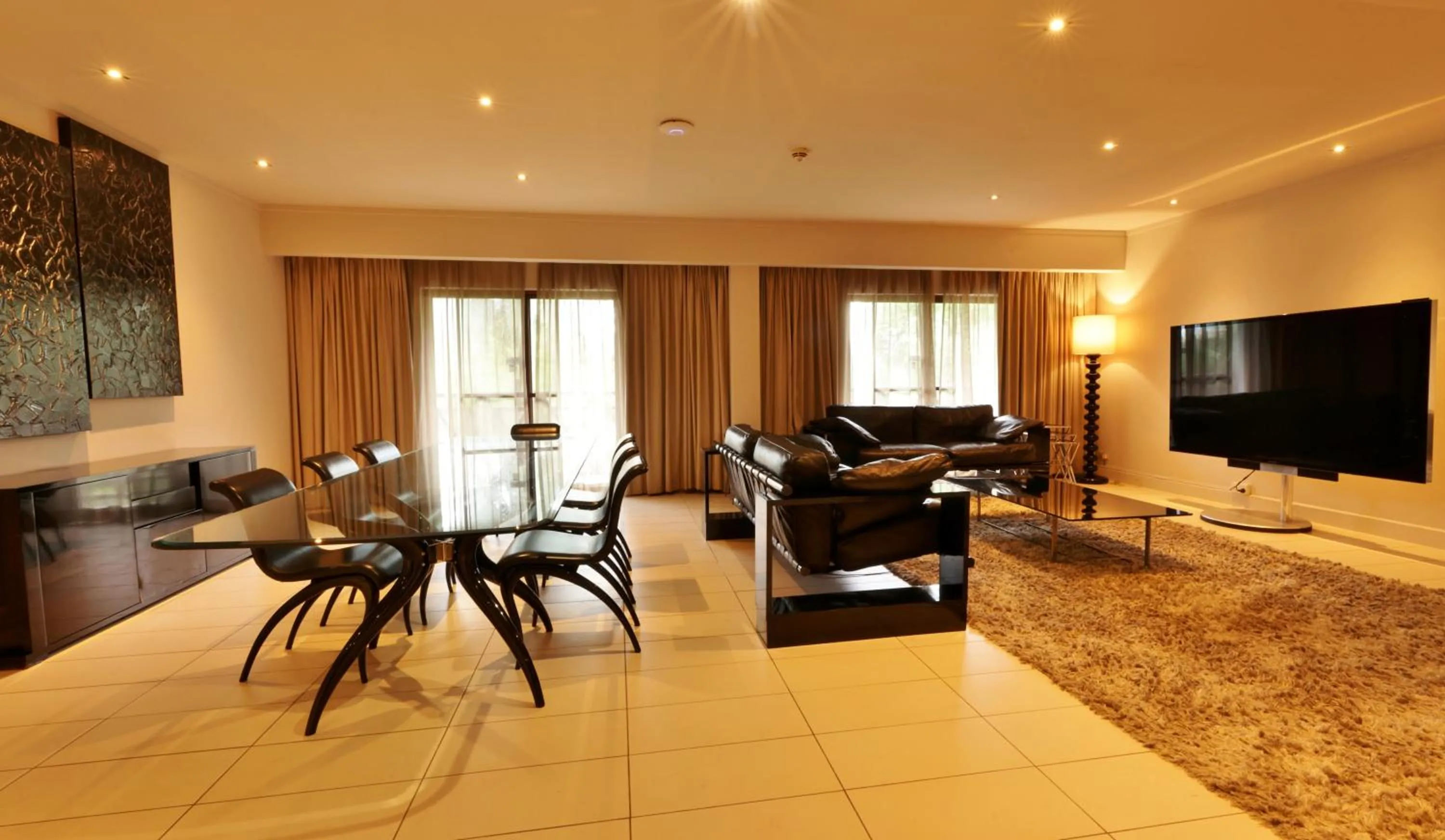 Living room in Labadi Beach Hotel