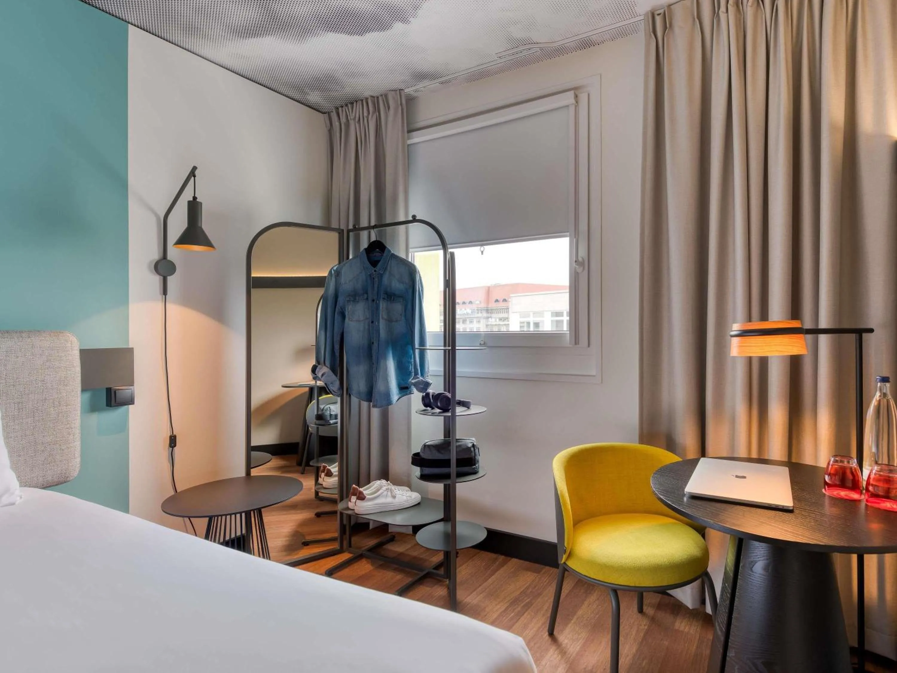 Bedroom, Bed in ibis Berlin Kurfuerstendamm