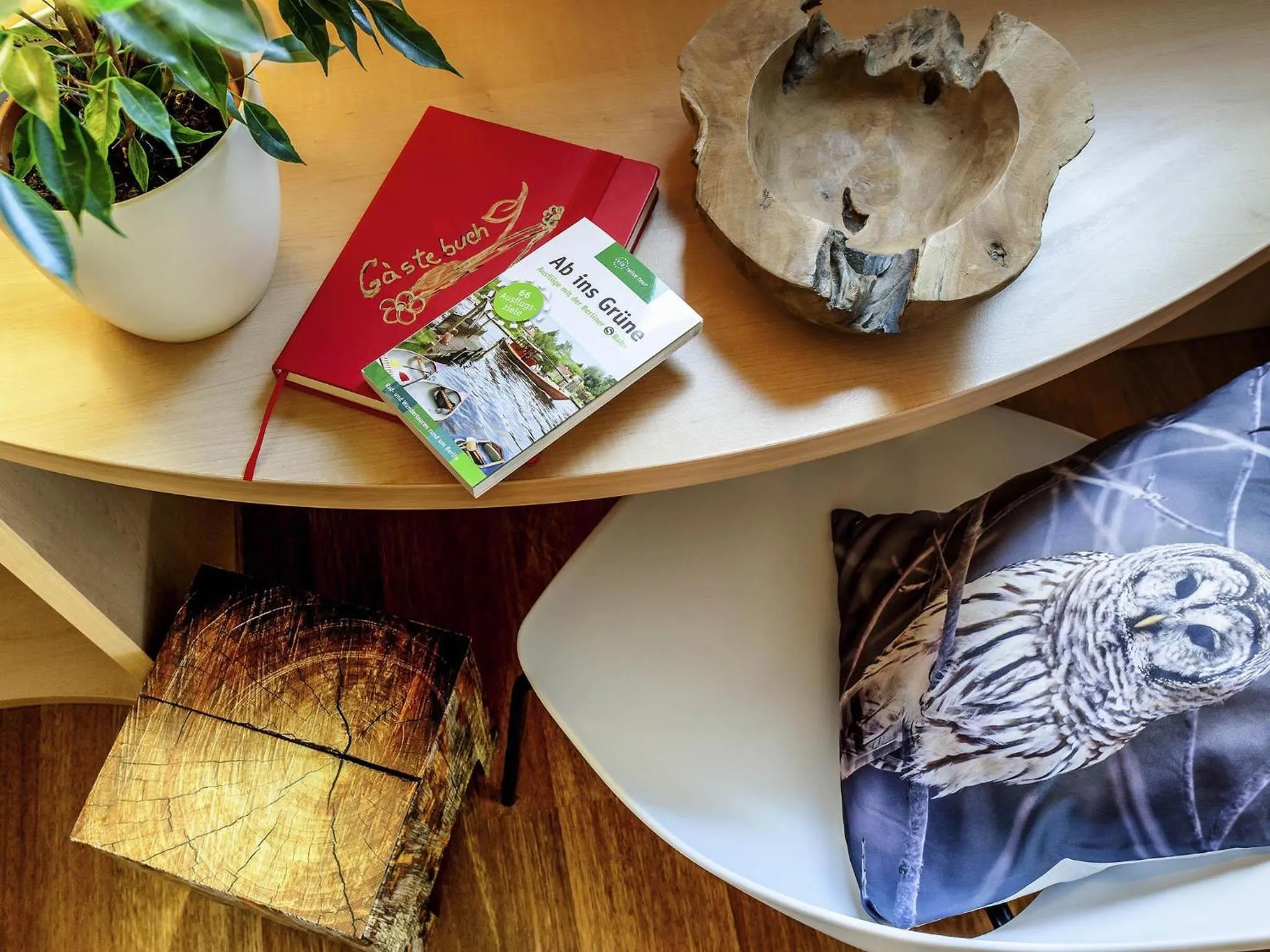 Bedroom in ibis Berlin Kurfuerstendamm