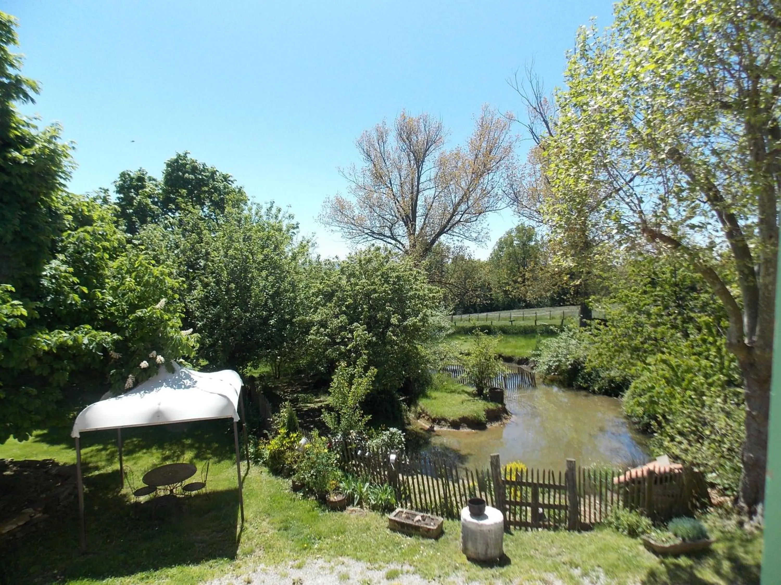 Nearby landmark in A La Mare du Vieux Chêne