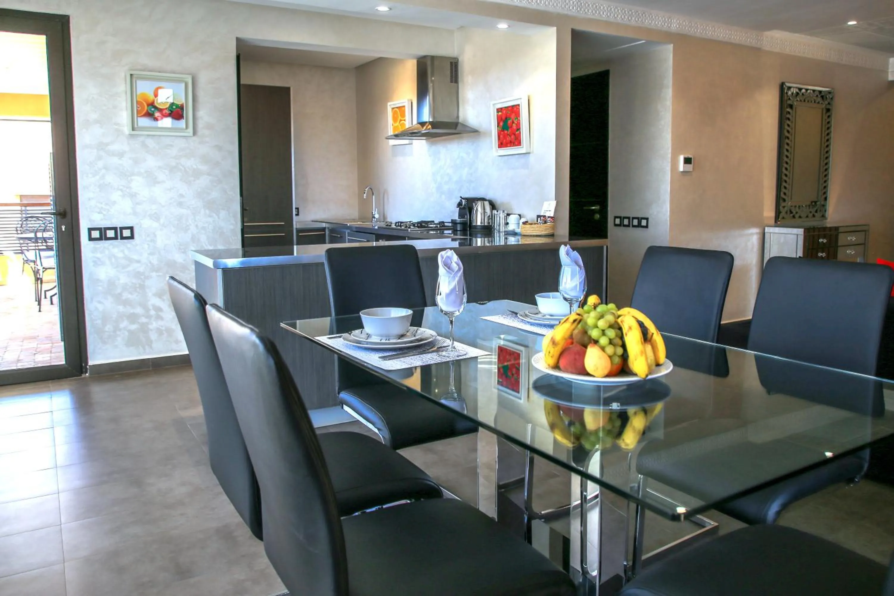 Kitchen or kitchenette in Medina Loft & Spa