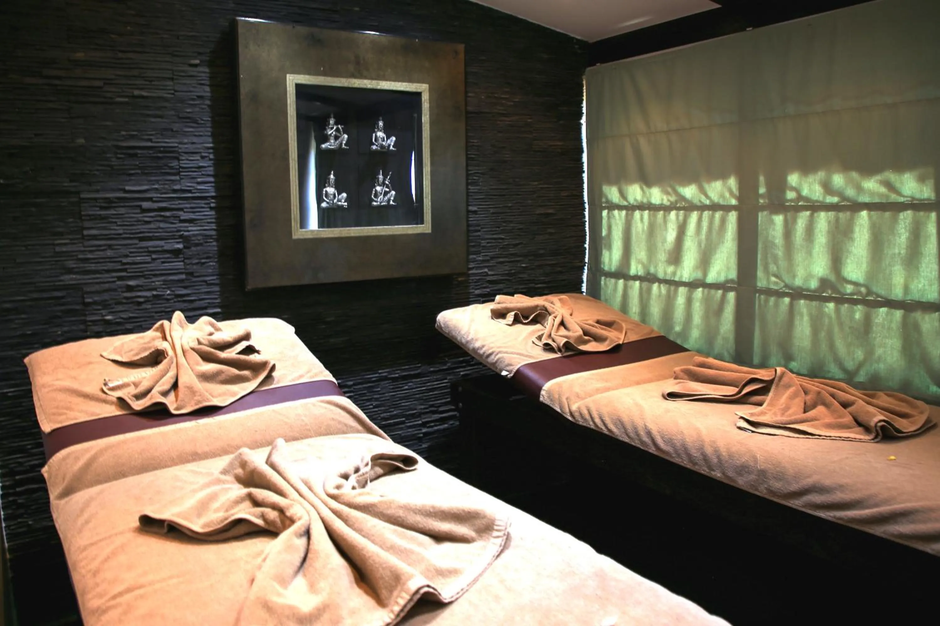 Massage, Bed in Medina Loft & Spa