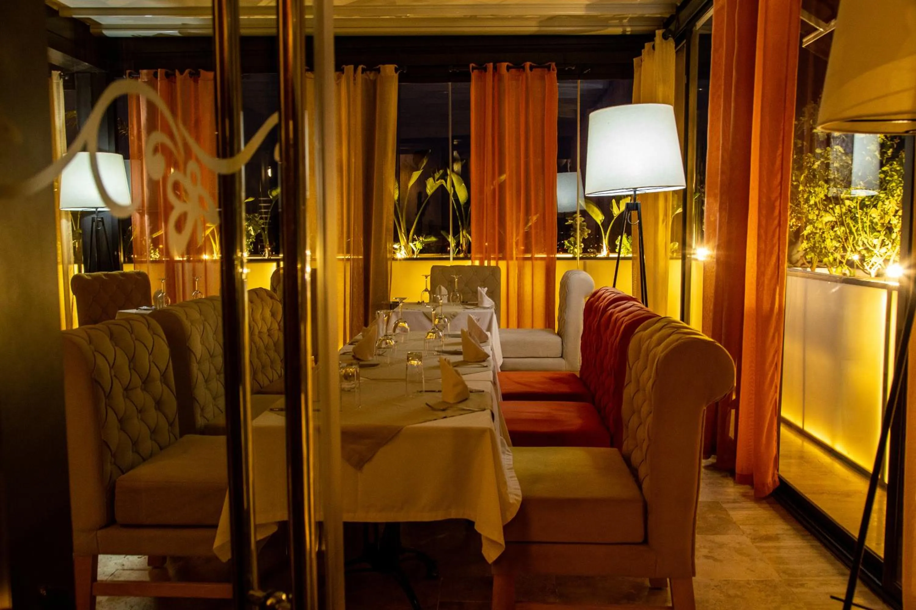 Restaurant/places to eat in Medina Loft & Spa