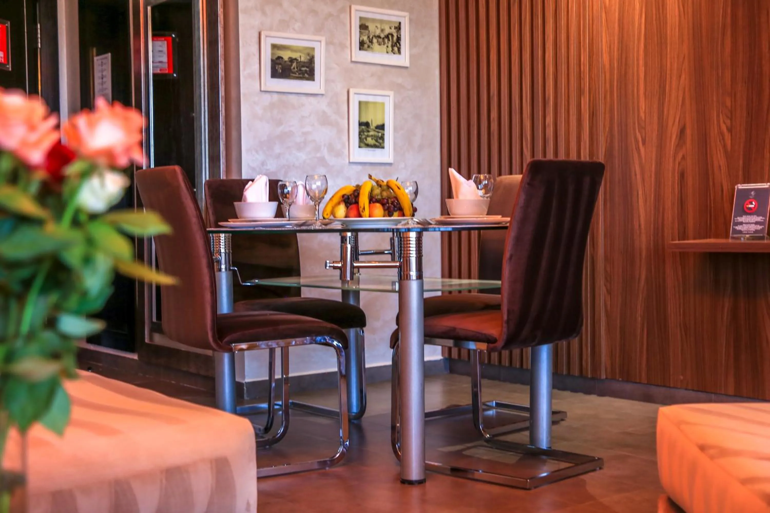 Food and drinks in Medina Loft & Spa