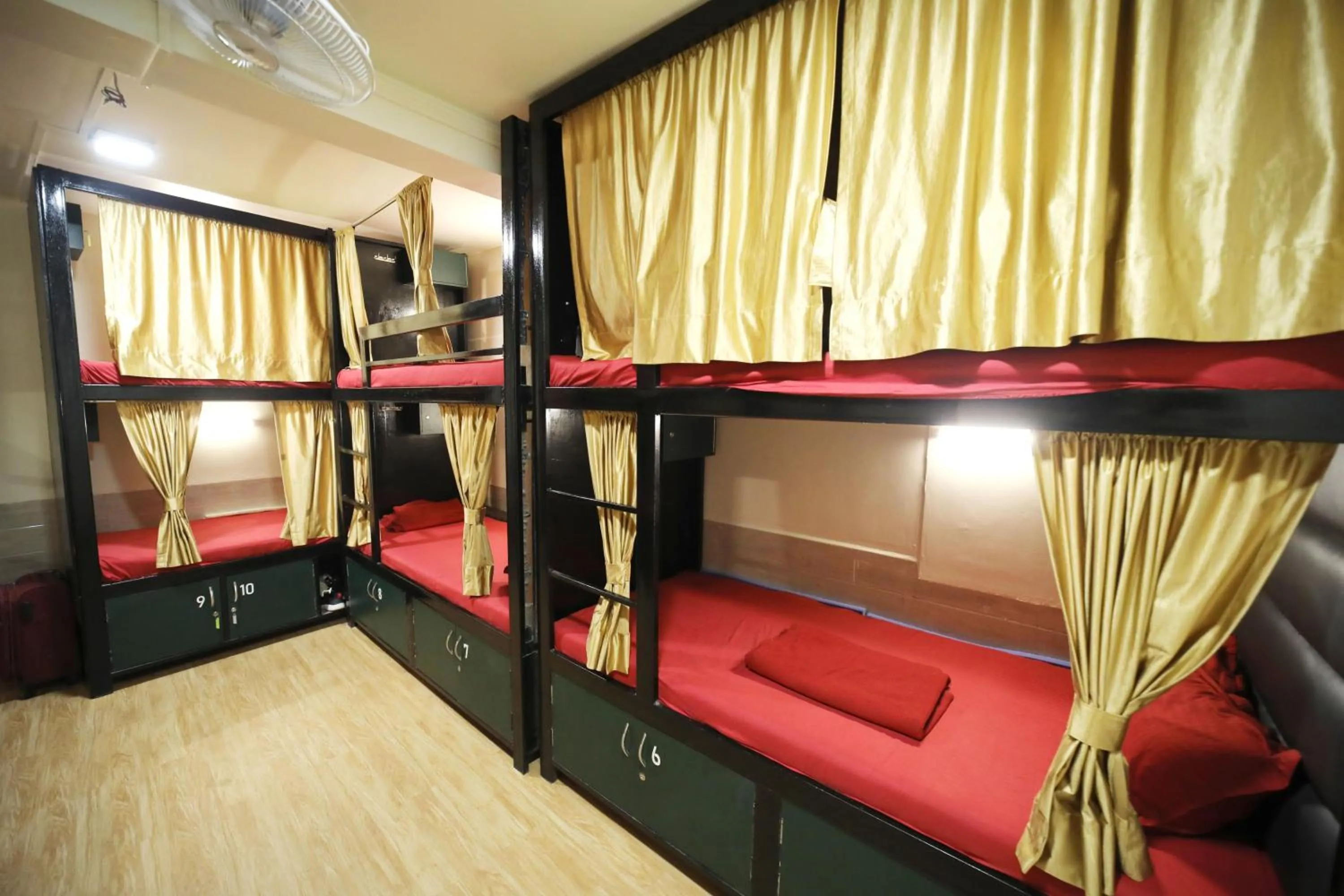 Bed in Social Hubz Hostel